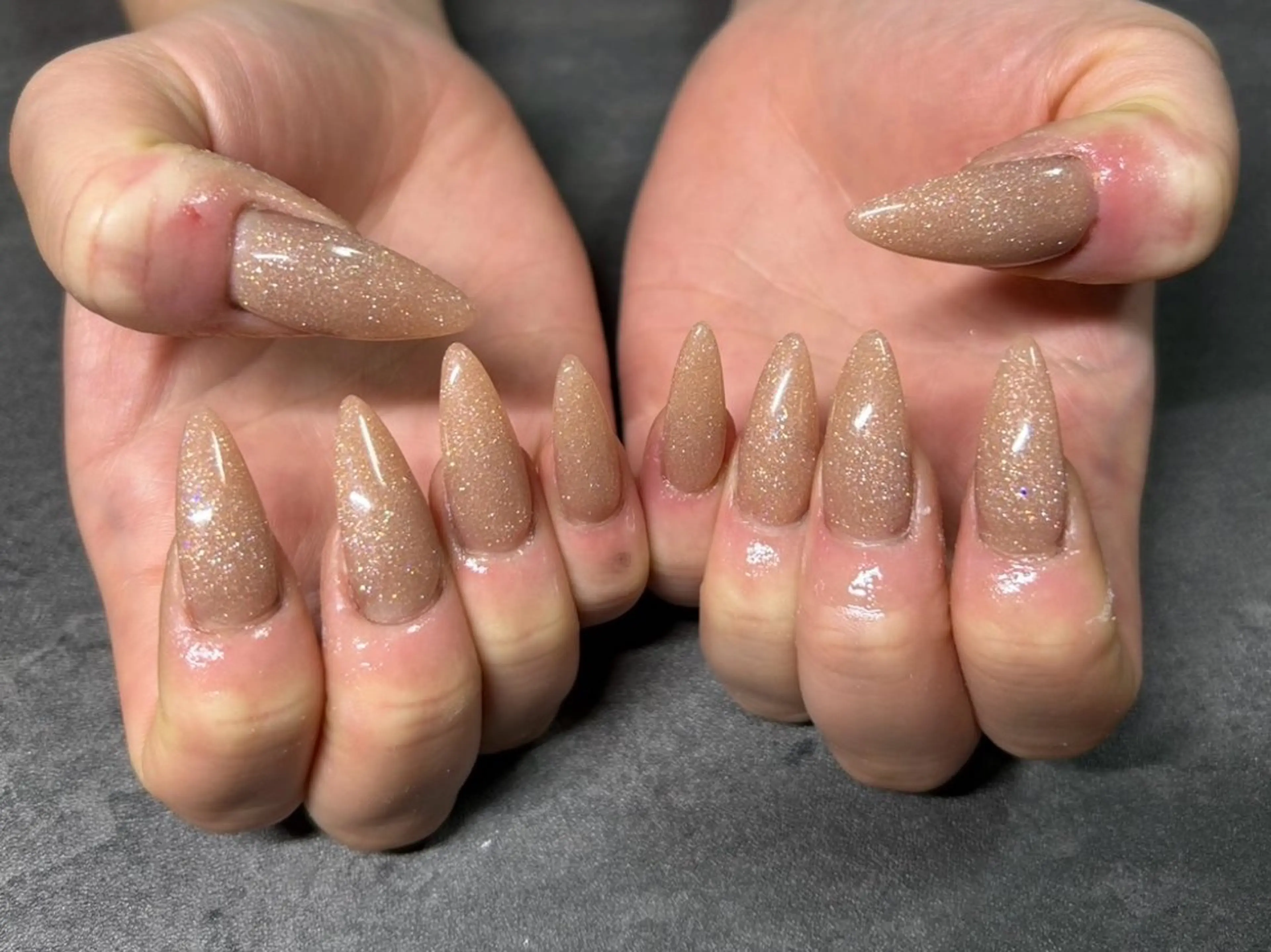 ネイル nail Beeのネイルデザイン