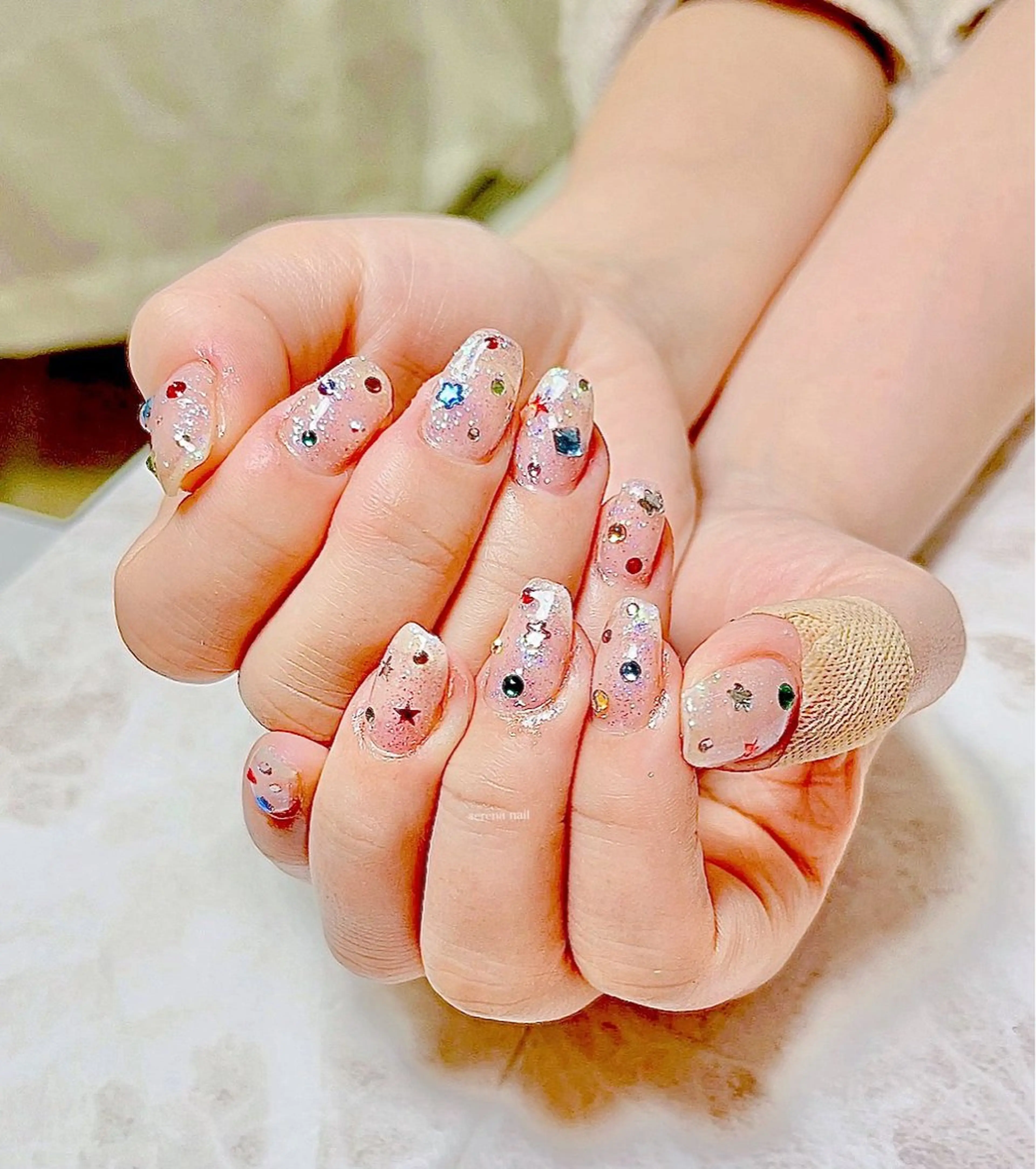 ネイル ストーンネイル serena nailのネイルデザイン