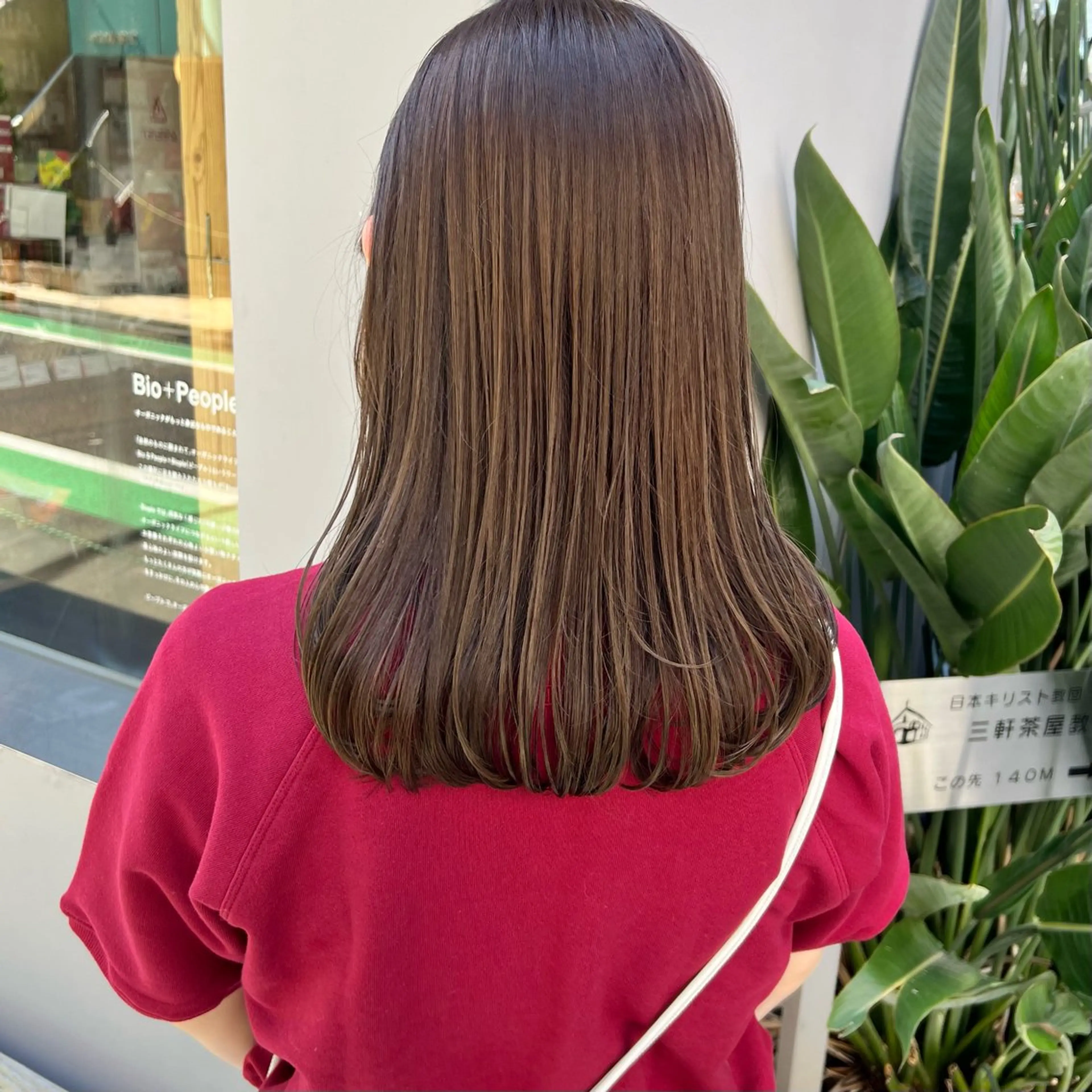 セミロング カラー ヘアカラー KIHO |Bond 三軒茶屋のヘアスタイル