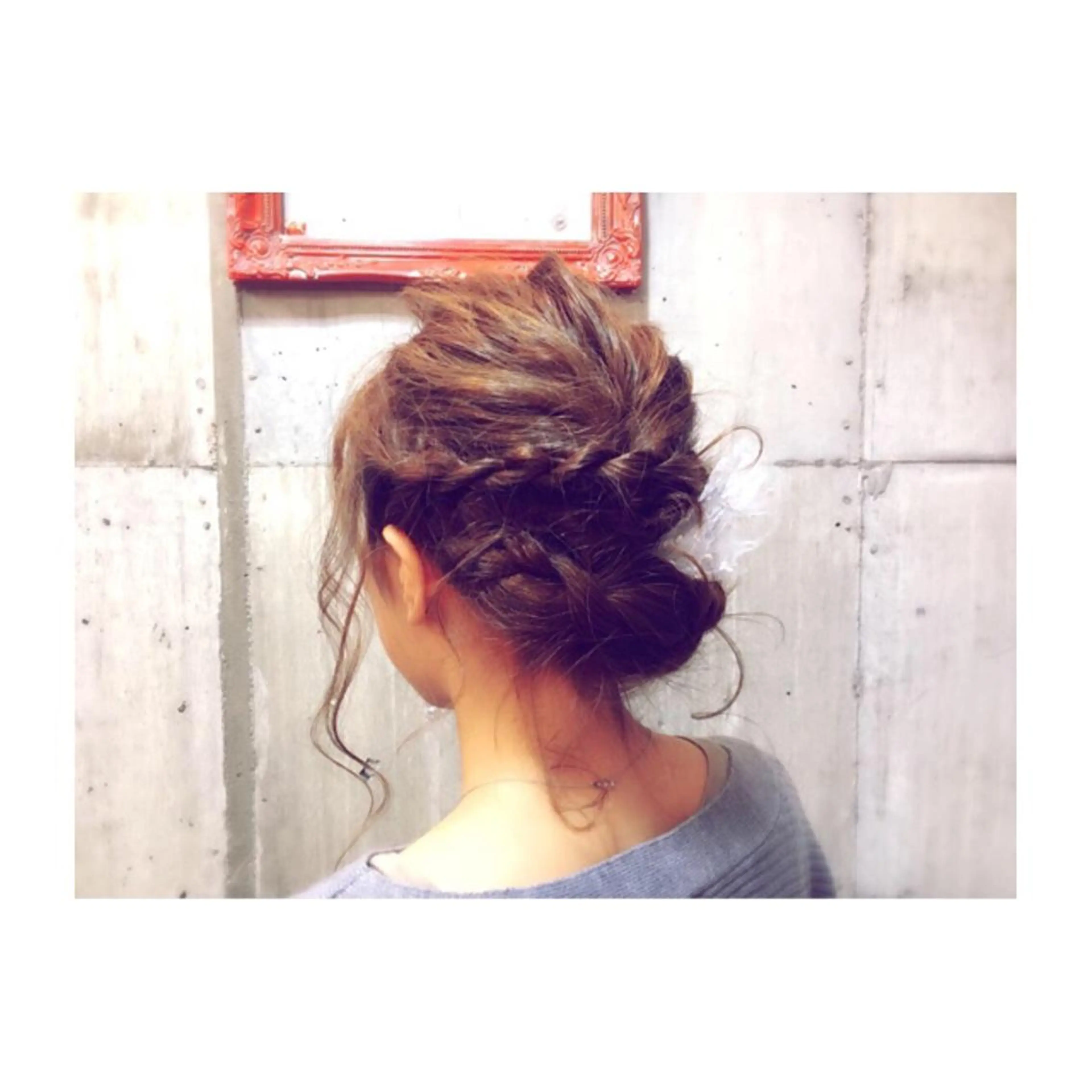 ミディアム セミロング ロング カラー パーマ ヘアアレンジ ツイスパ・波巻き 🩵片平和香奈のヘアスタイル