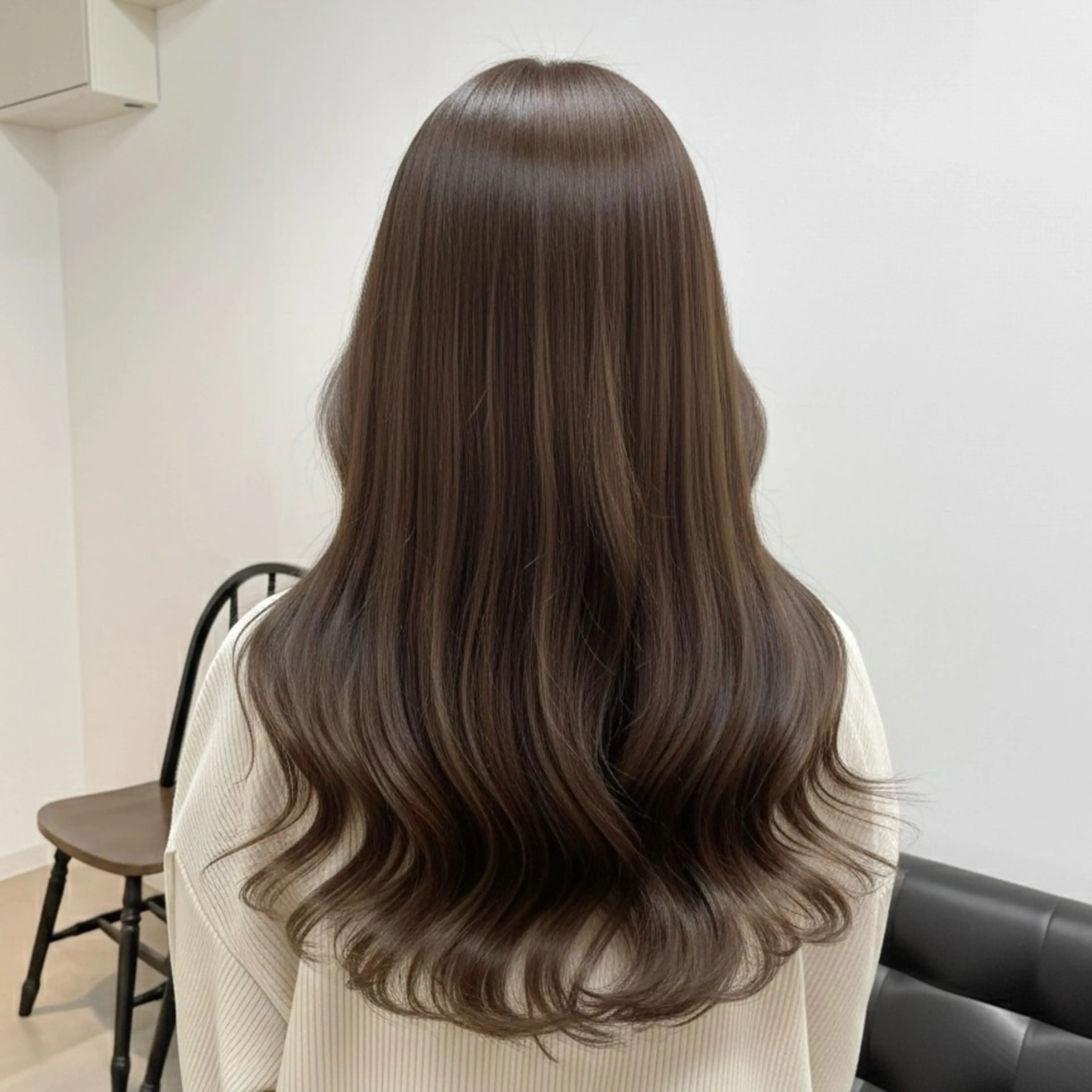 ✨️人気メニュー✨️前髪・顔周りカット➕艶カラー➕ライトトリートメントの写真