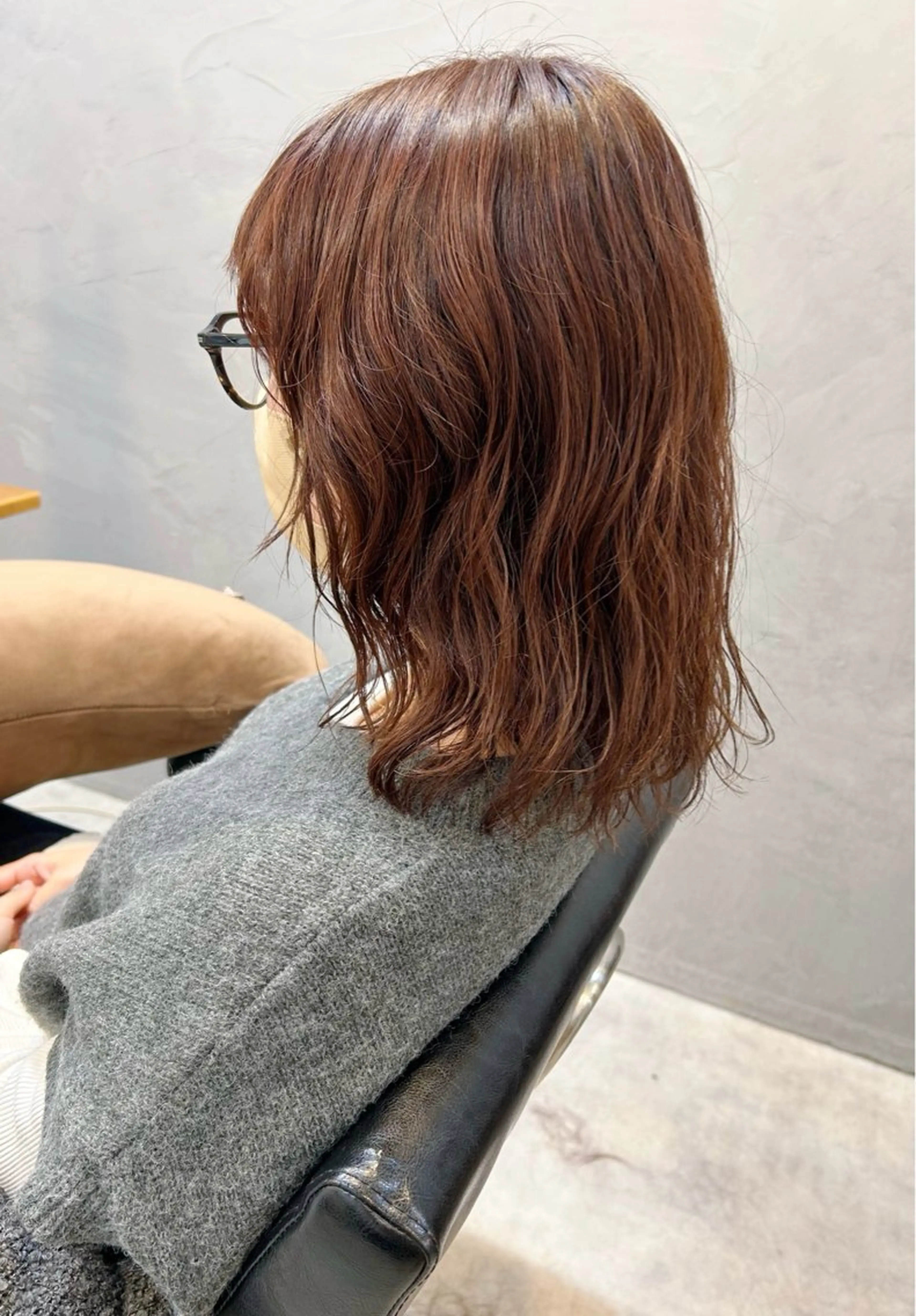 ミディアム カラー 長井 美佳のヘアスタイル