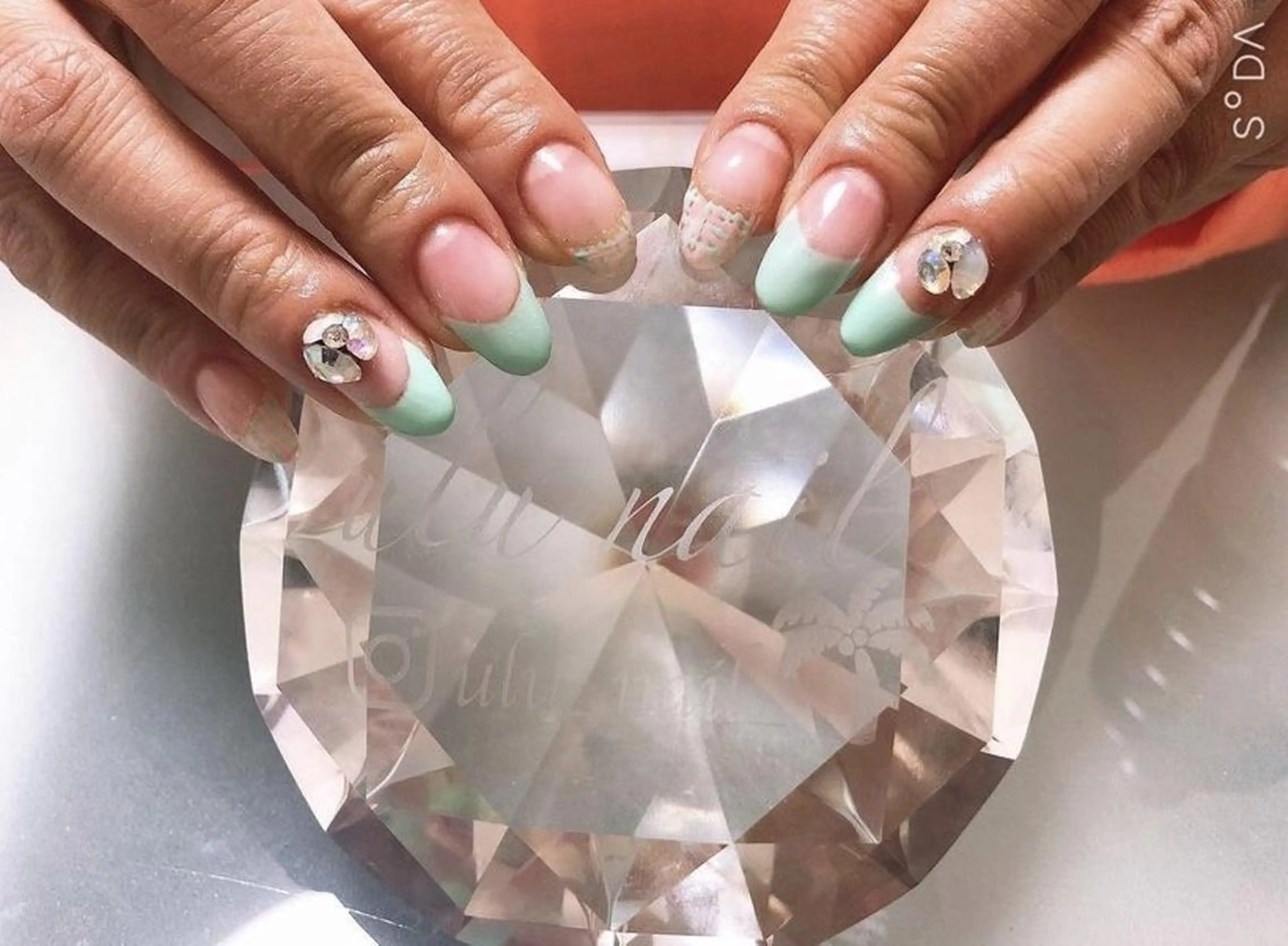 ネイル アートネイル 持ち込み スカルプネイル 佐野 愛美のネイルデザイン