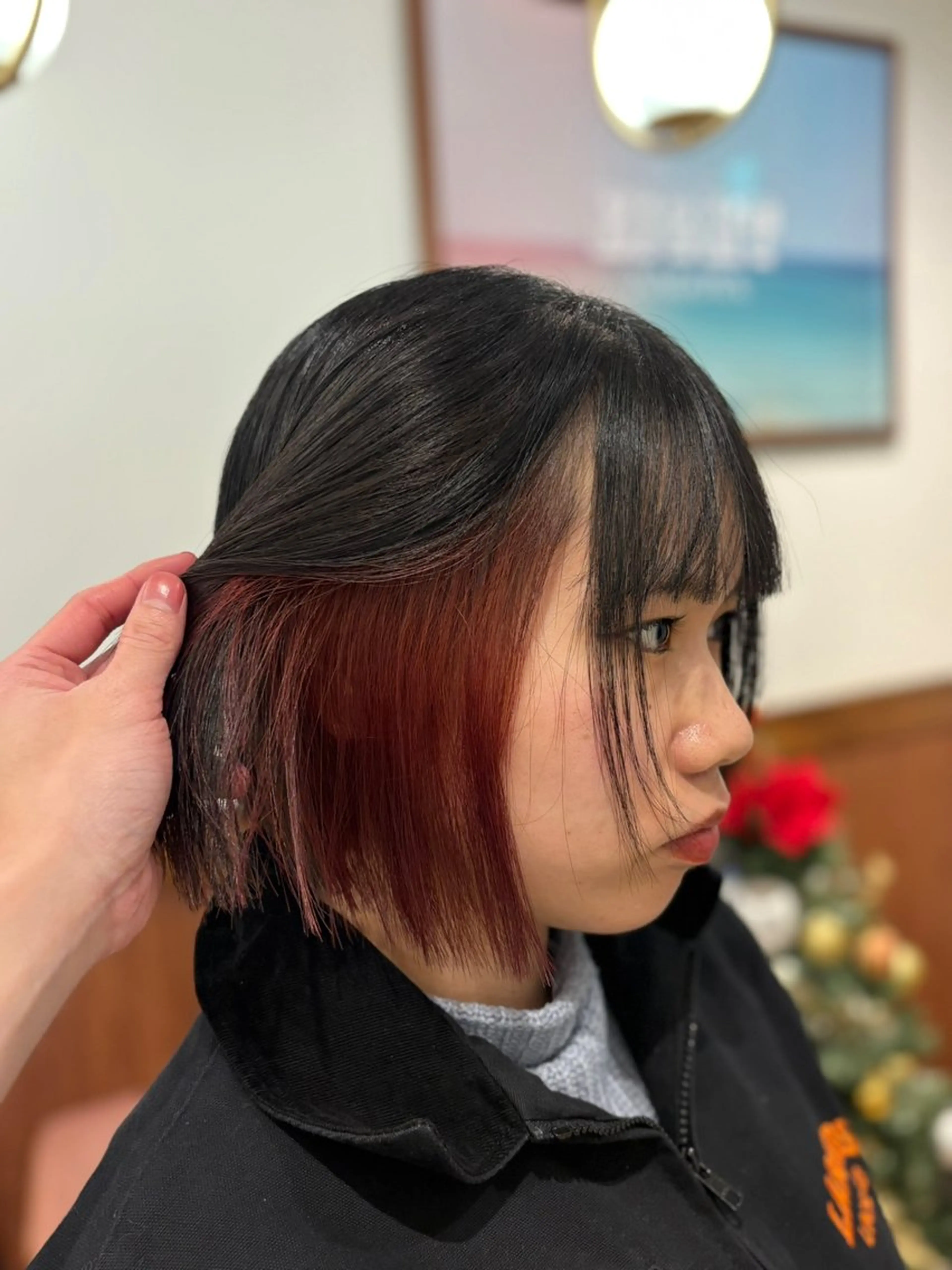 ショート カラー ブリーチ インナーカラー ボブ 朱宮 雄大のヘアスタイル