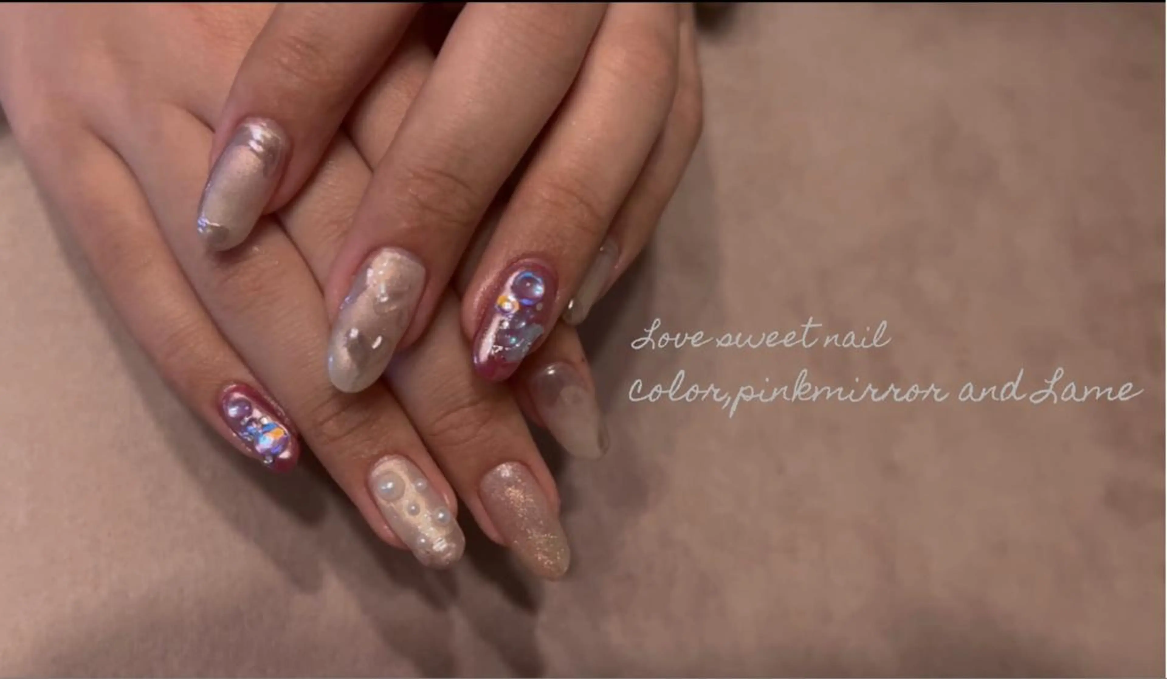 ネイル Lua.nail所属・🫧Lua.nail 🍒emuのネイルデザイン