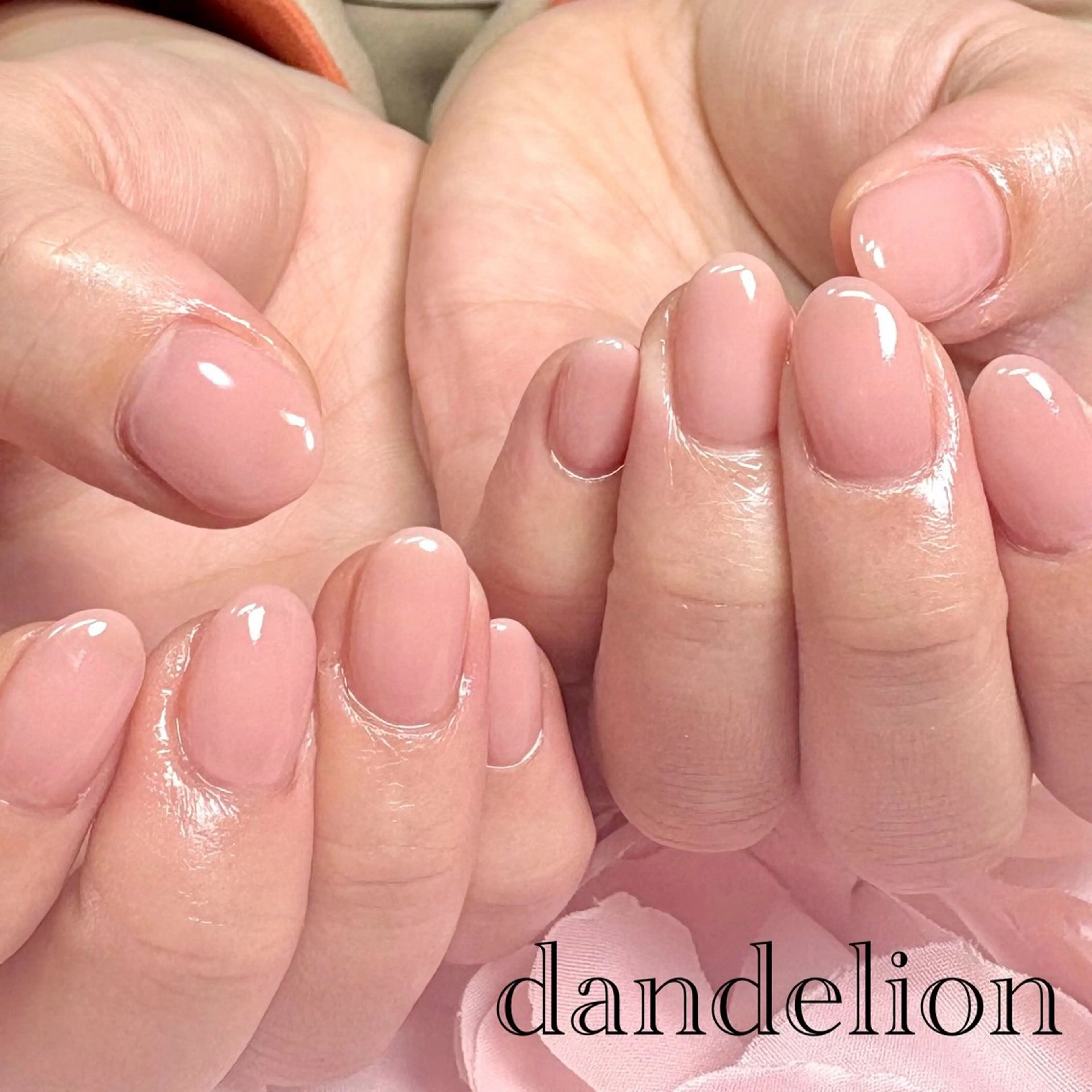 ネイル ハンドネイル ハンドケア dandelion ダンデライオンのネイルデザイン