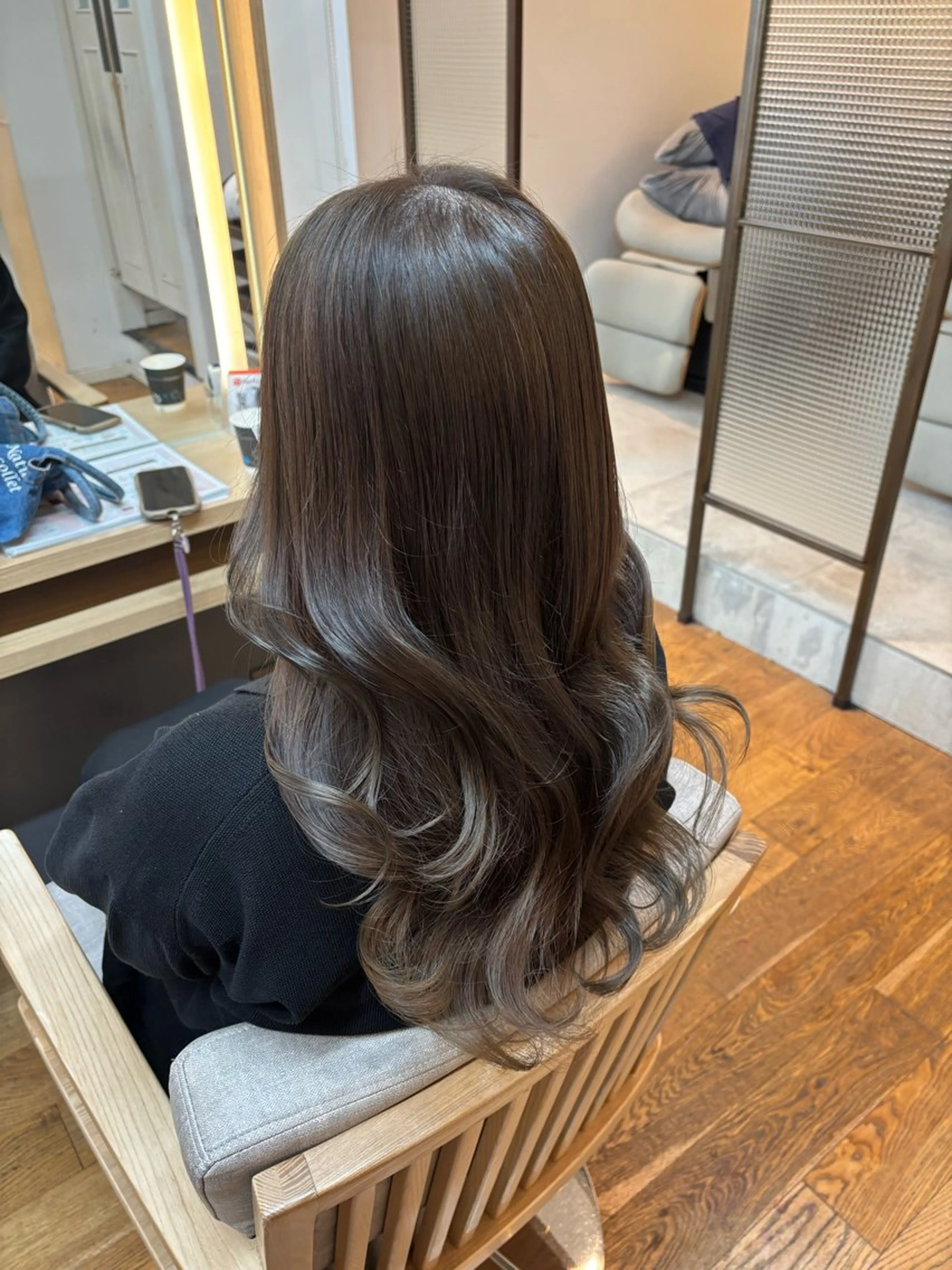 ロング カラー アッシュ 透明感カラー 髪質改善 縮毛矯正 カット ヘアカラー トリートメント 韓国ヘア sasugaのヘアスタイル