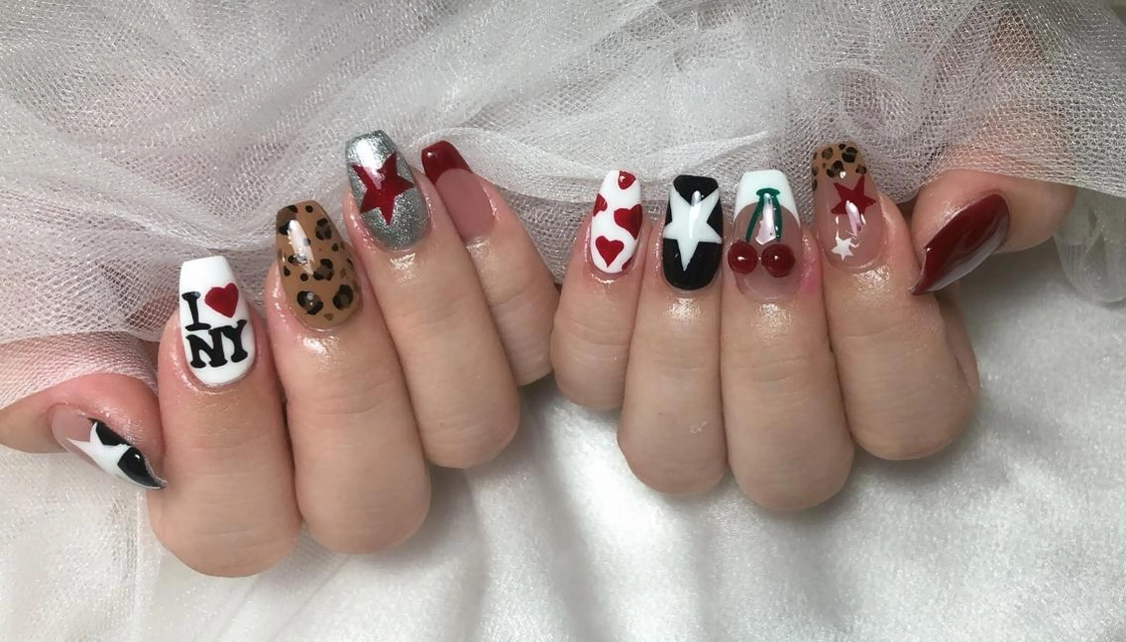 ネイル ルラワンネイル エンのネイルデザイン