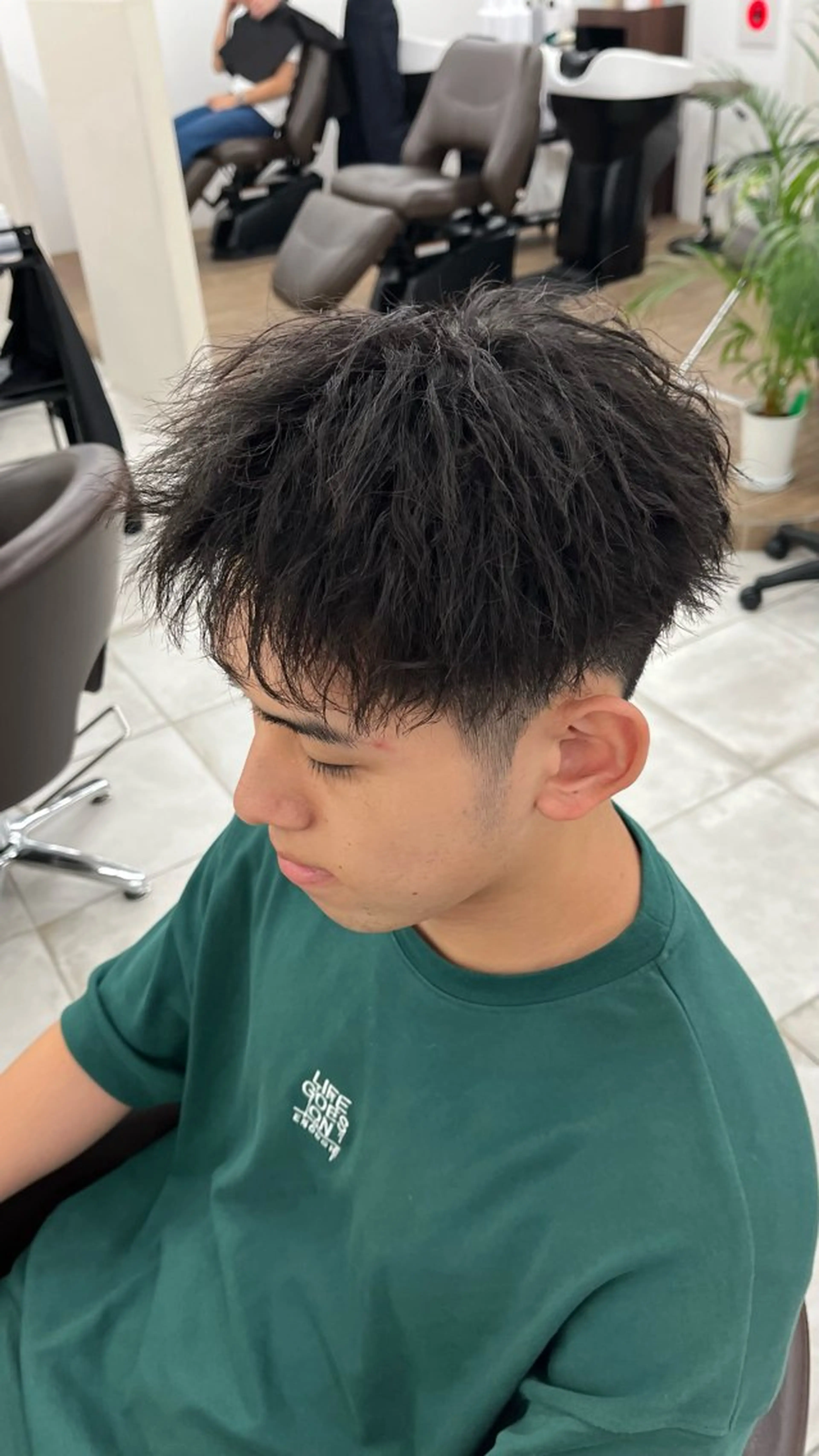 ショート パーマ メンズ 🏆メンズヘア特化 🥇代表りんぺーのヘアスタイル