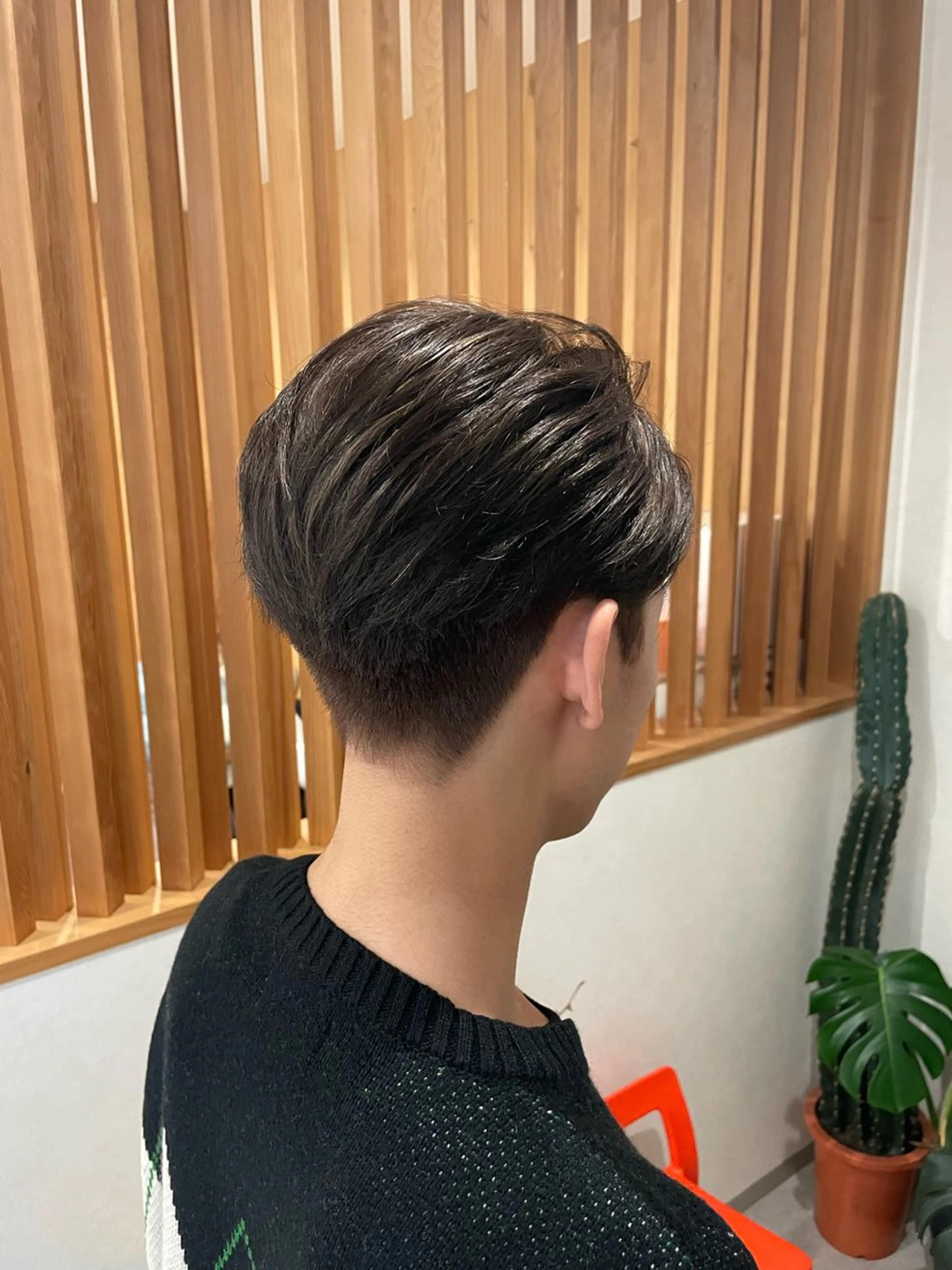 メンズ カット セット込みの写真