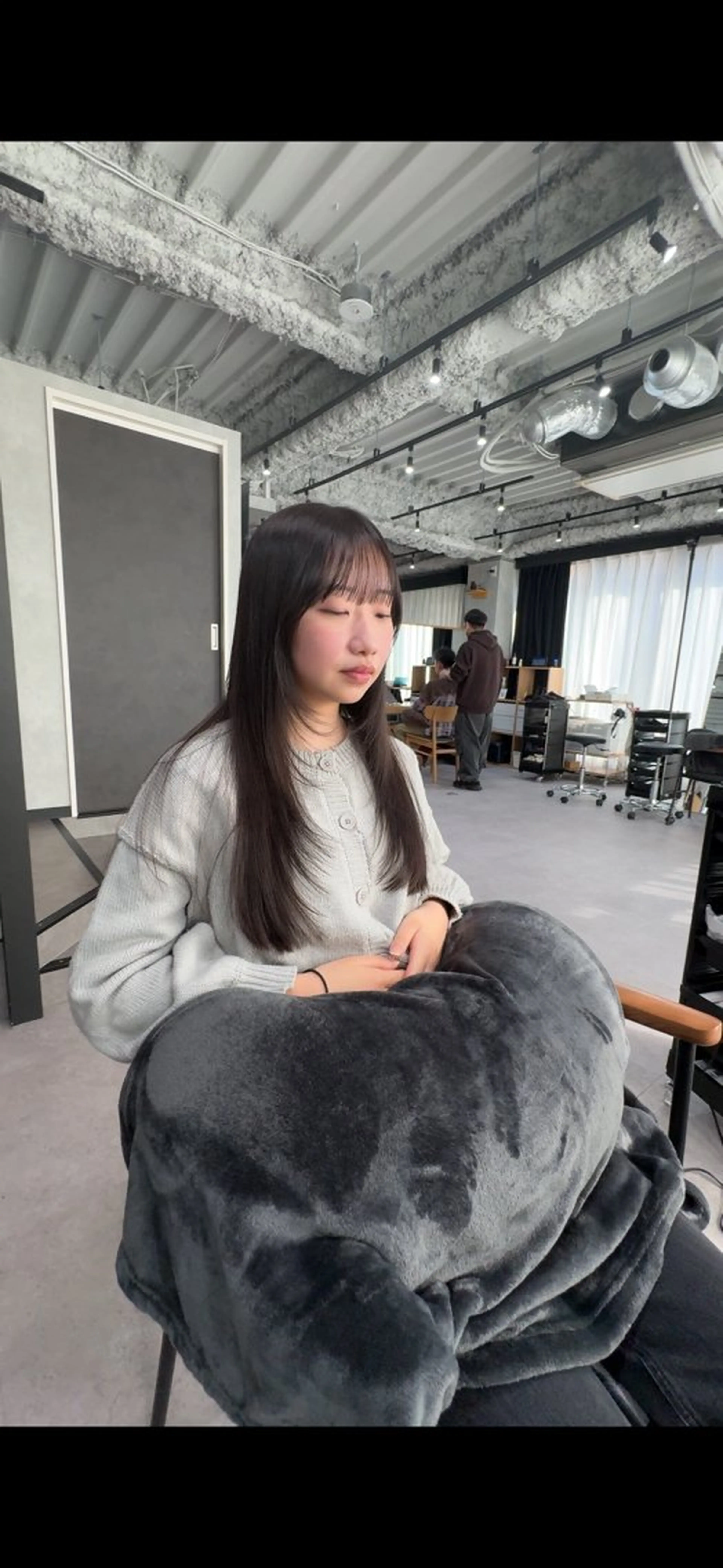 ロング デザインカット トリートメント 井上 彩加のヘアスタイル