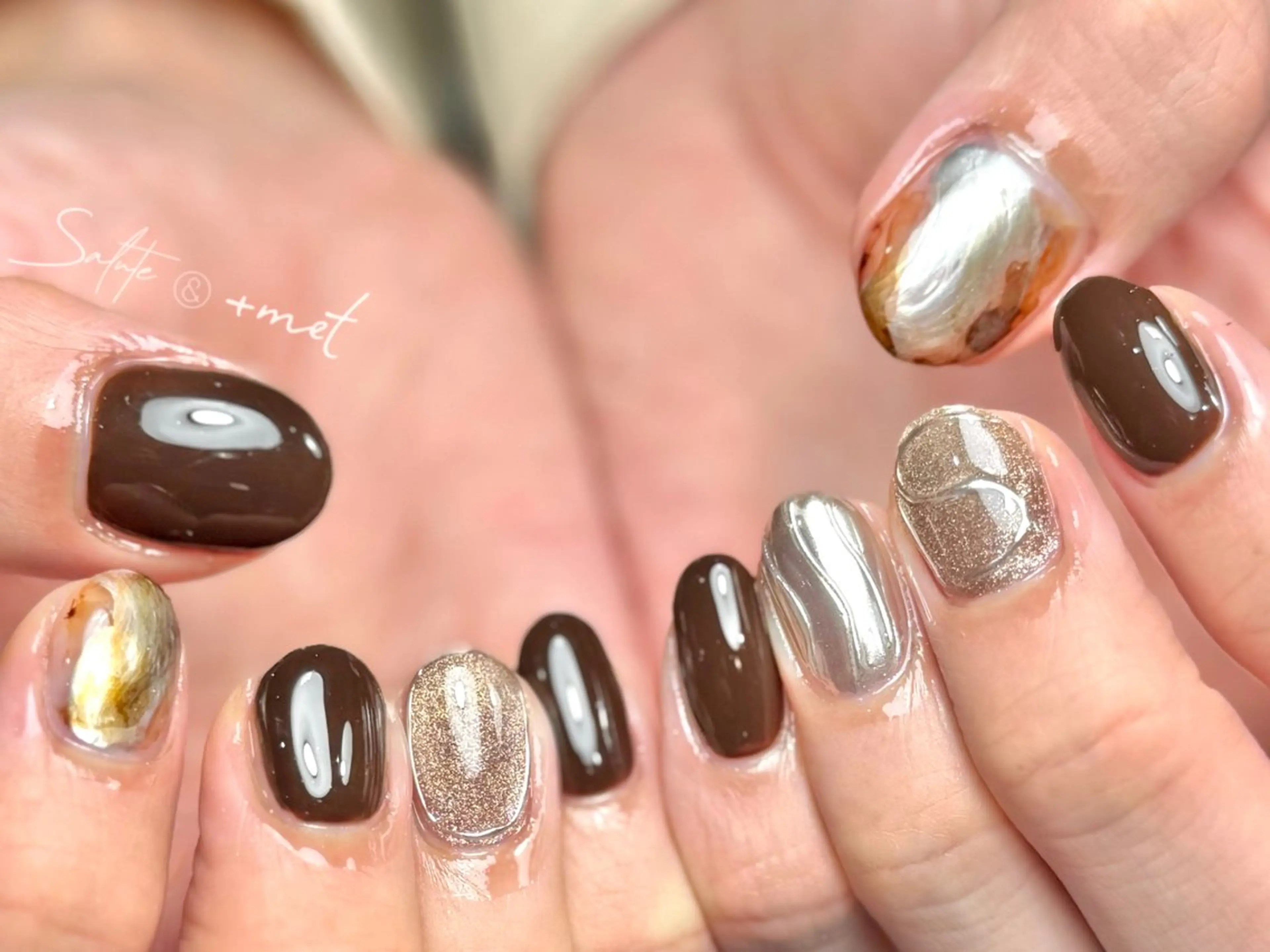 ネイル アートネイル ハロウィン ミラーネイル ニュアンスネイル オフィスネイル Refine ネイリスト　坂本のネイルデザイン