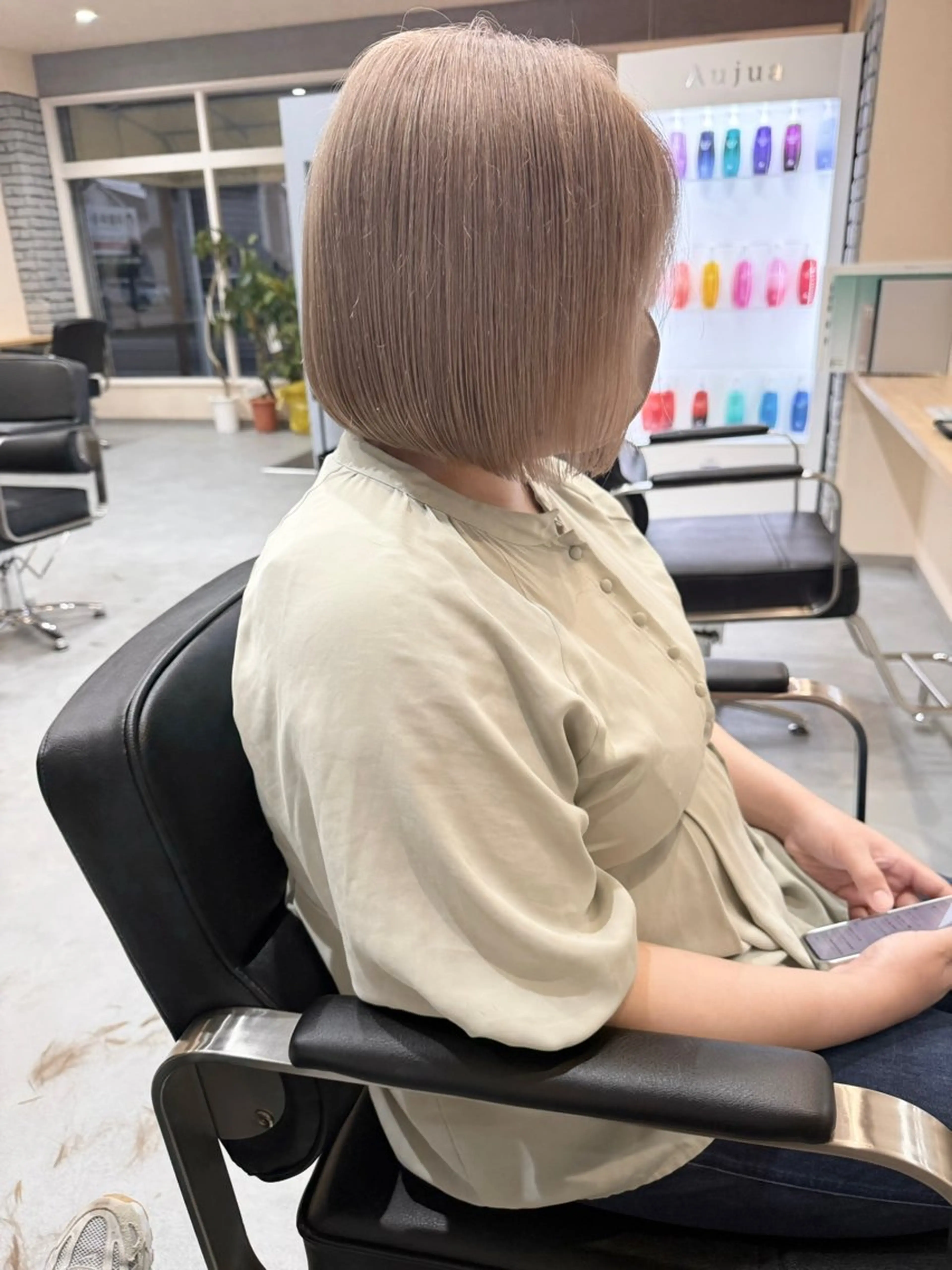 ショート ショートボブ ボブレイヤー ボブ 髪質改善 韓国風ヘア ヘアカラー suii..hair designのヘアスタイル