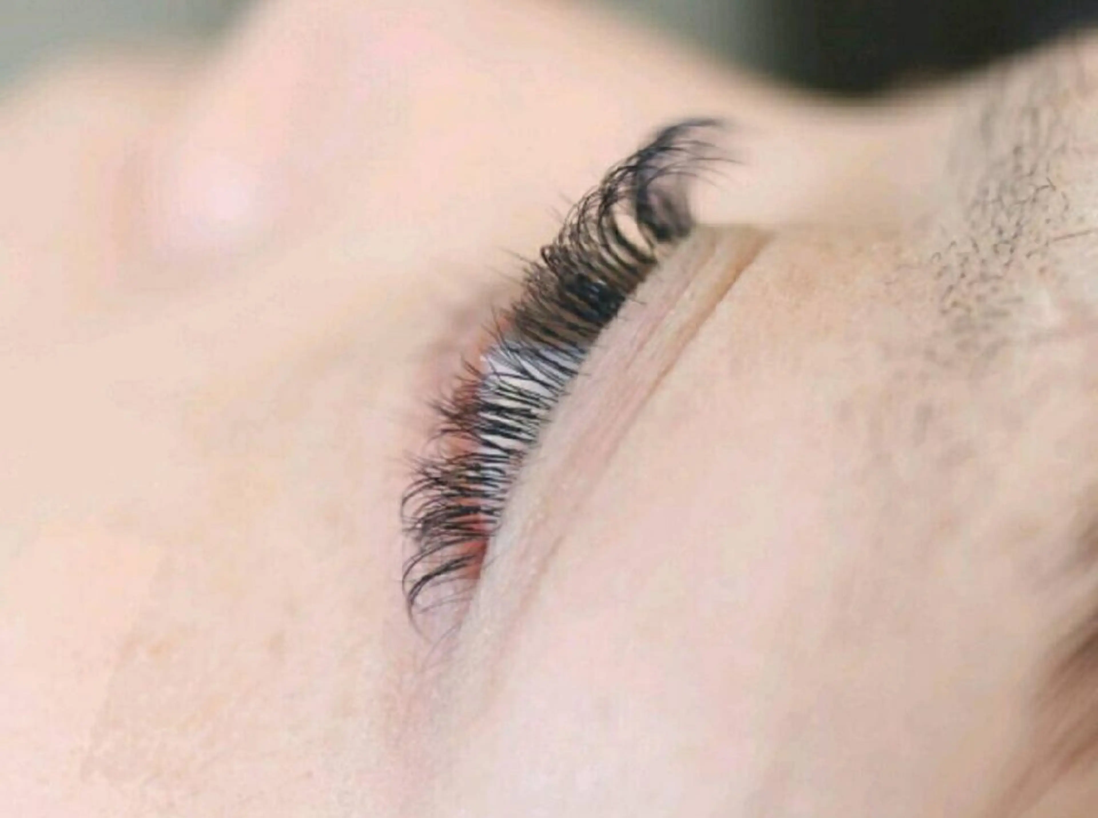 マツエク・マツパ 中野やまとなでしこ AYAの眉毛・アイブロウイメージ