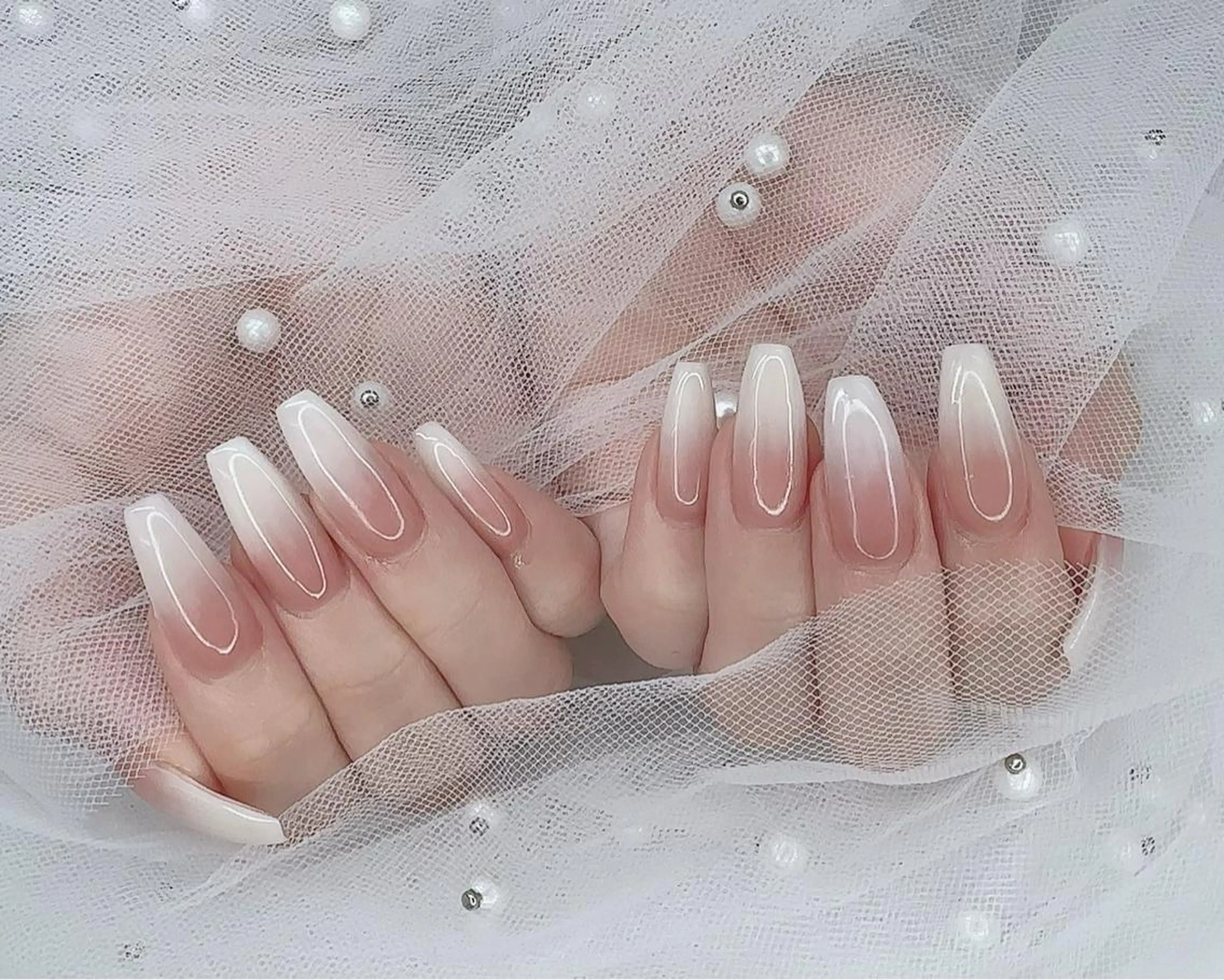 ネイル ハンドネイル フットネイル R salonのネイルデザイン