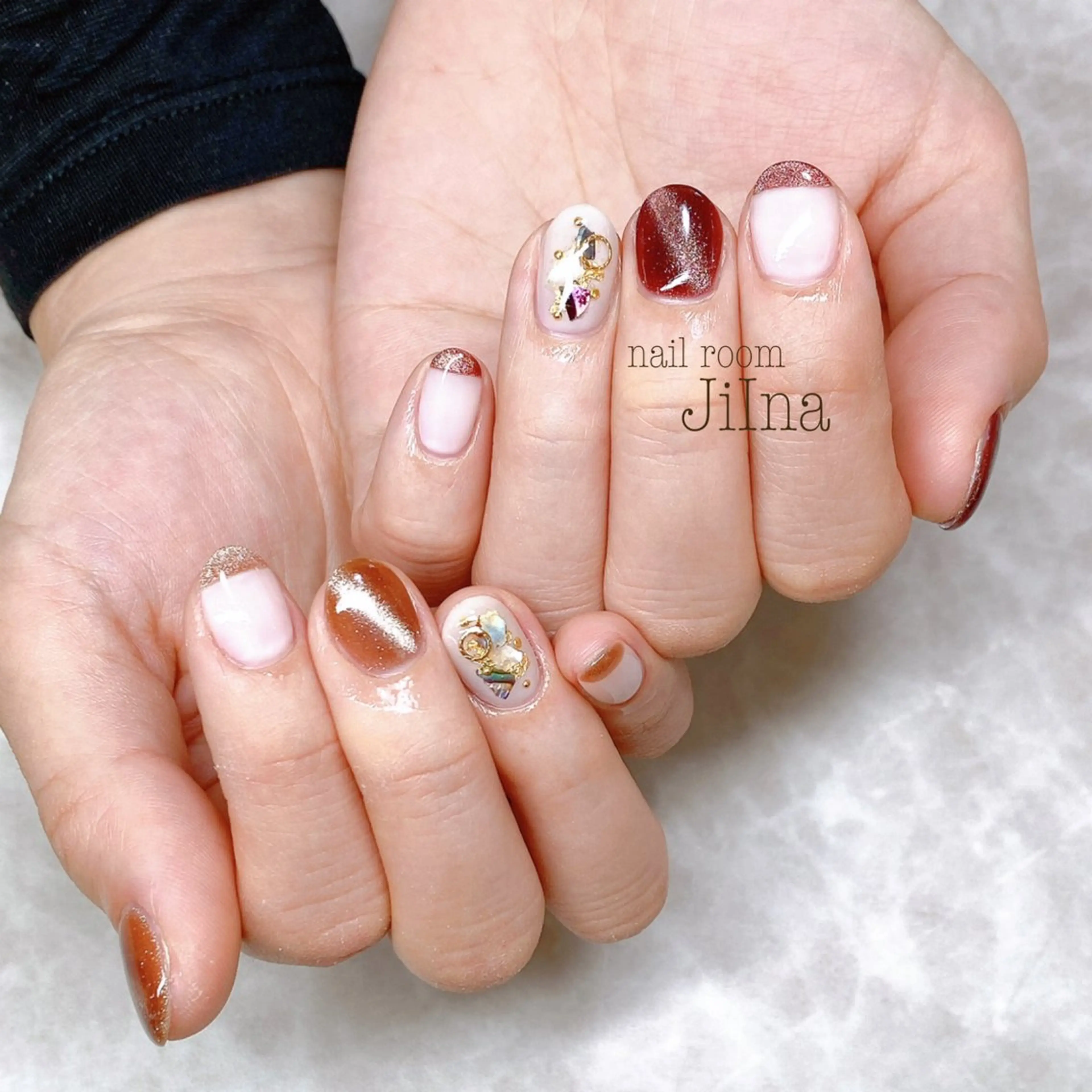 ネイル JiIna nailのネイルデザイン