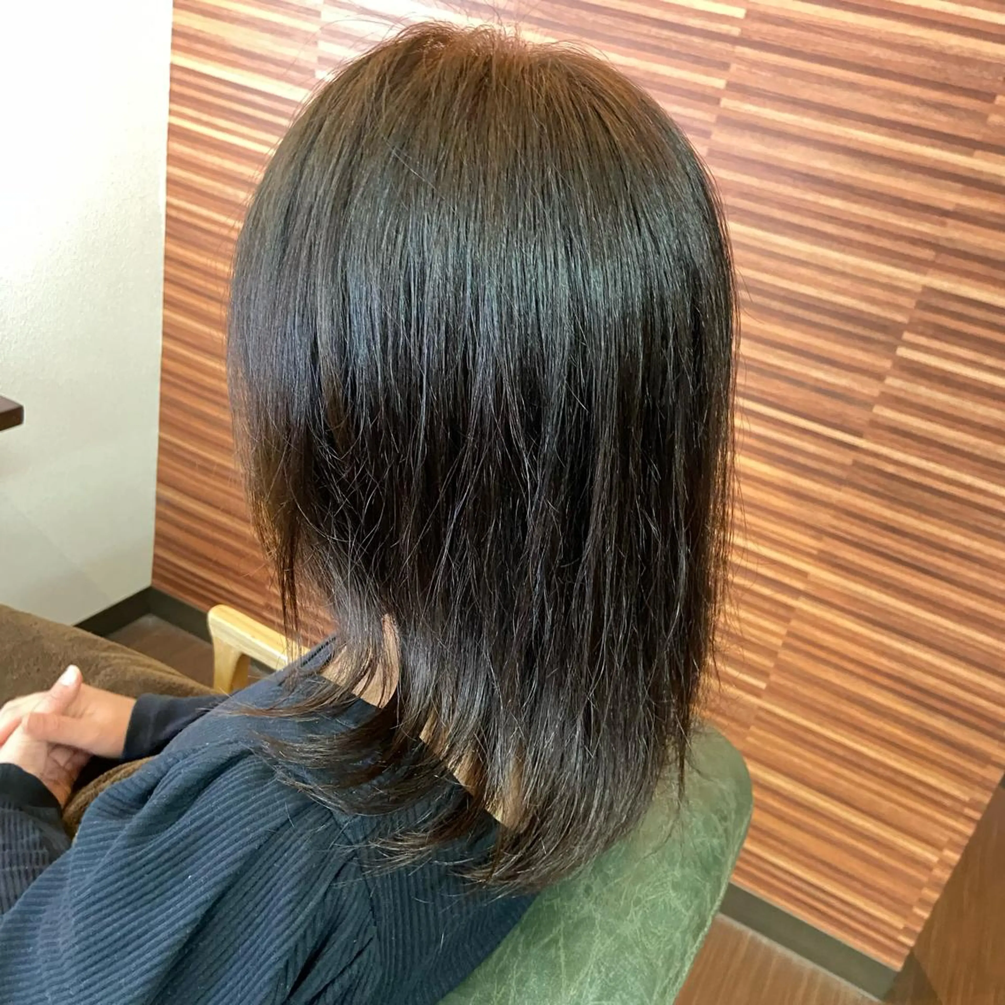 ミディアム カラー 外国人風カラー 大人女性の艶カット カラー/菊池柊真🌟のヘアスタイル