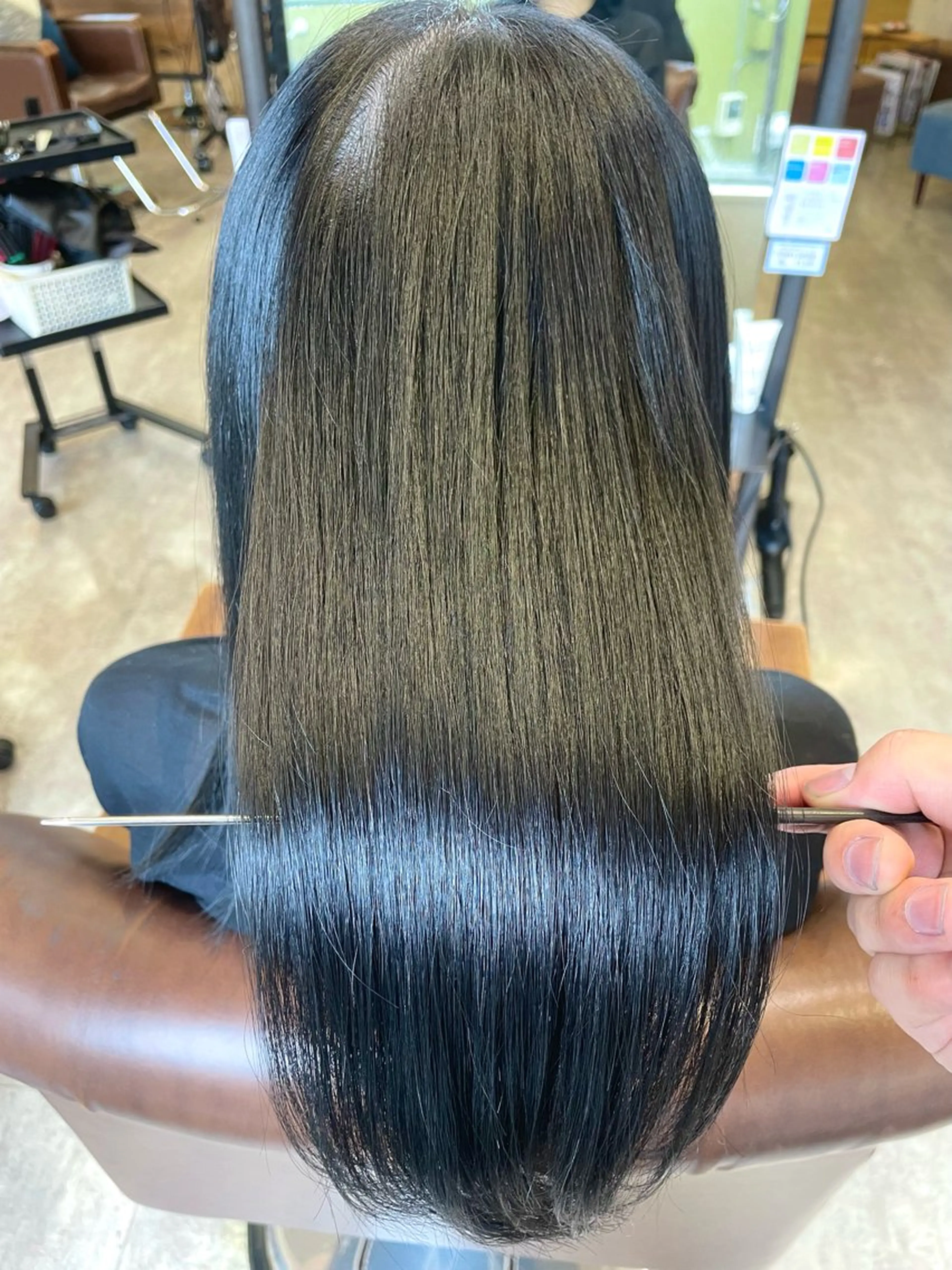 ロング カラー RIKU 髪質改善/縮毛矯正のヘアスタイル