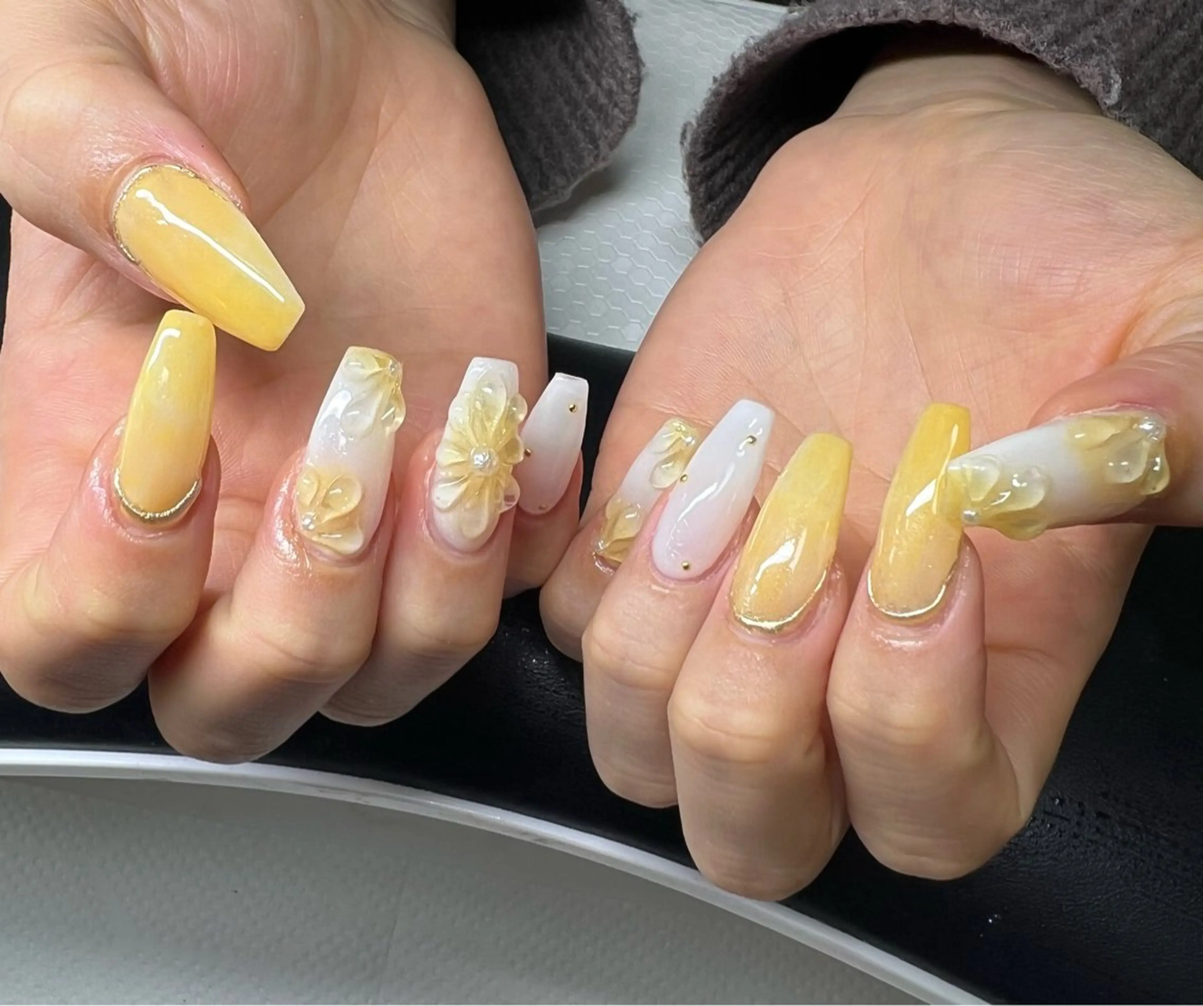 ネイル オーロラネイル チークネイル 長さ出し フットネイル フレンチネイル Lee Nails チップ長さだし専門店のネイルデザイン