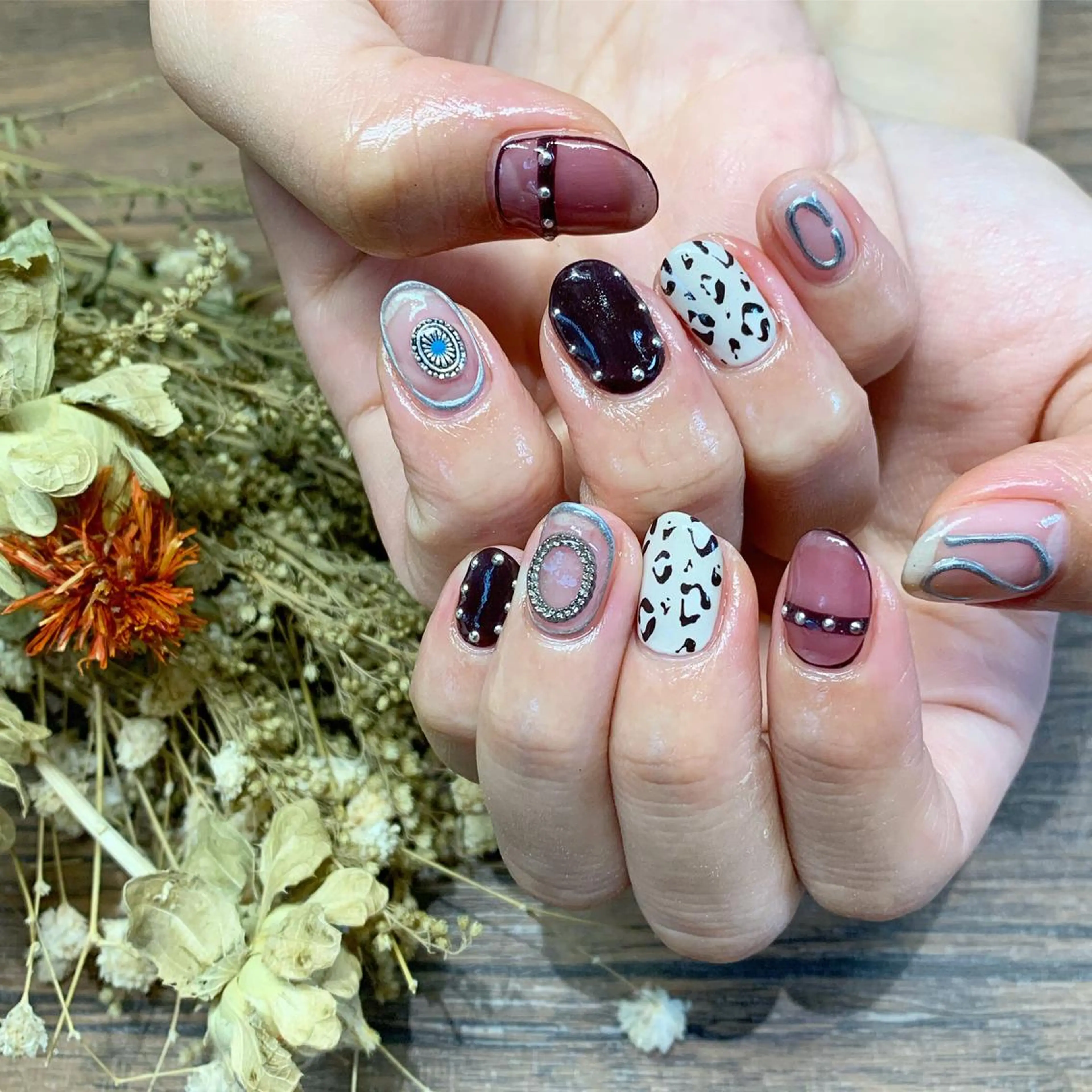 ネイル 🪞KAPE NAIL 🪞のネイルデザイン