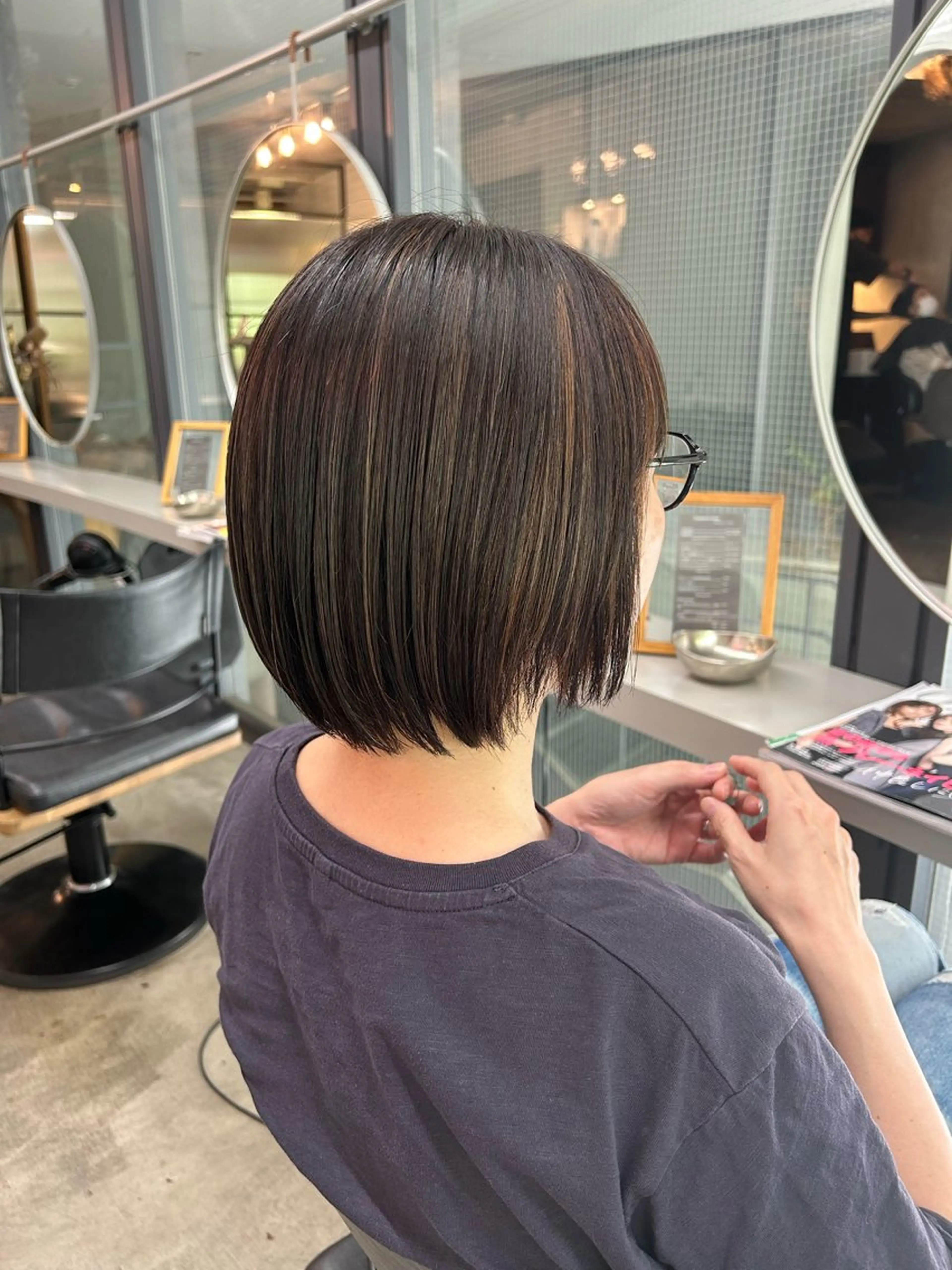 ショート カラー ハイライトカラー ハイライト やすだ しおりのエステ・リラクイメージ