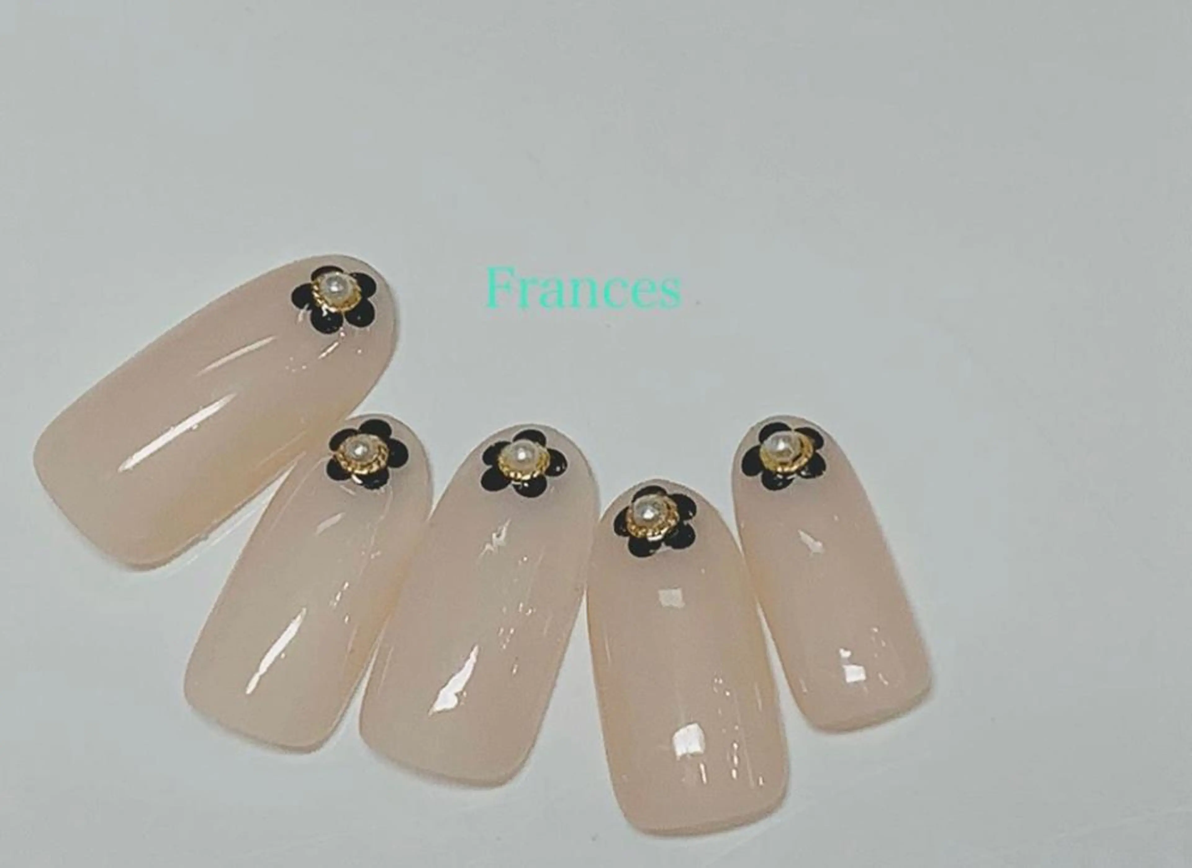 ネイル ハンドネイル Frances 今村のネイルデザイン