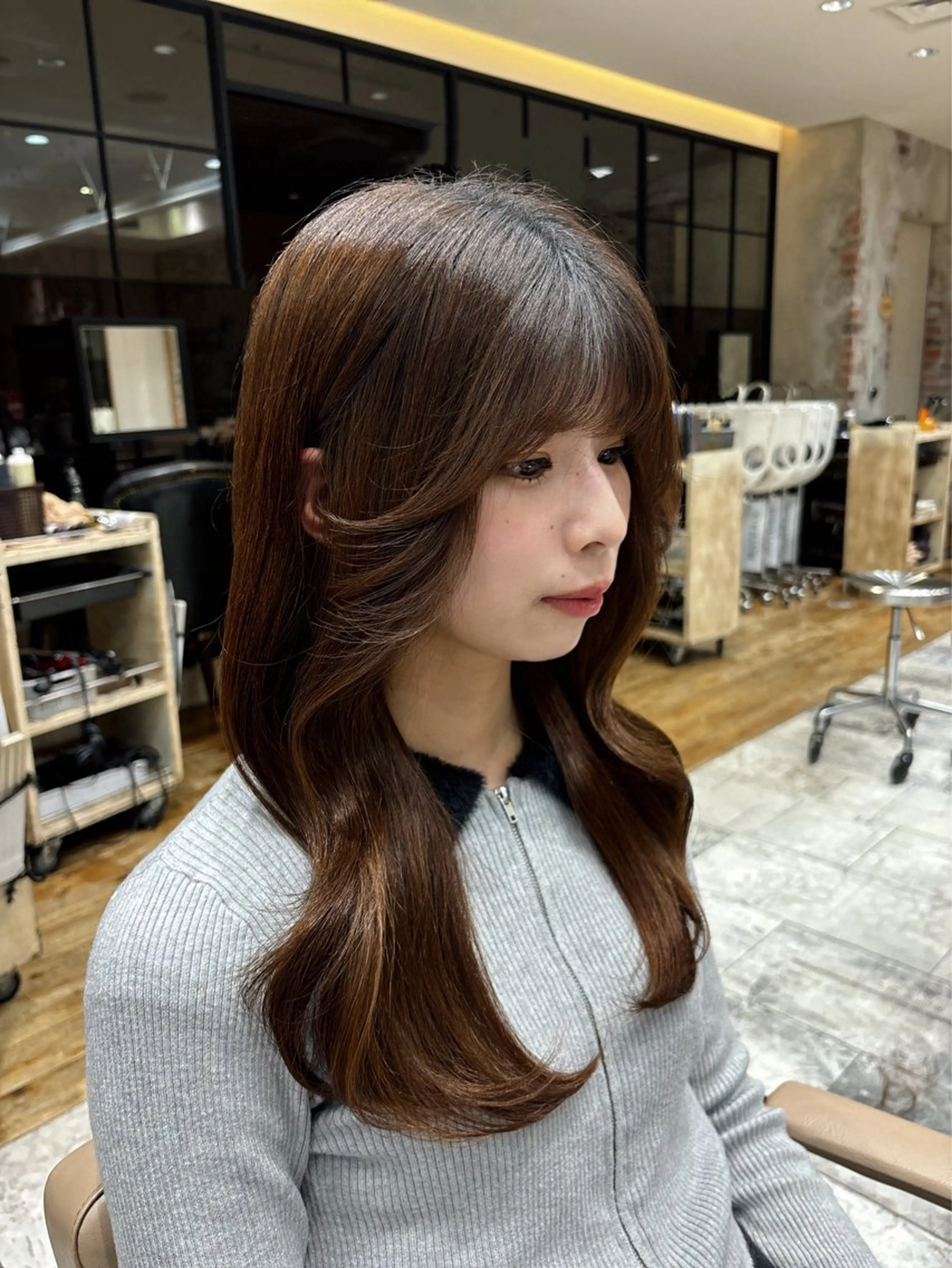 セミロング くびれヘア 新宿/レイヤー/ amu🫧のヘアスタイル