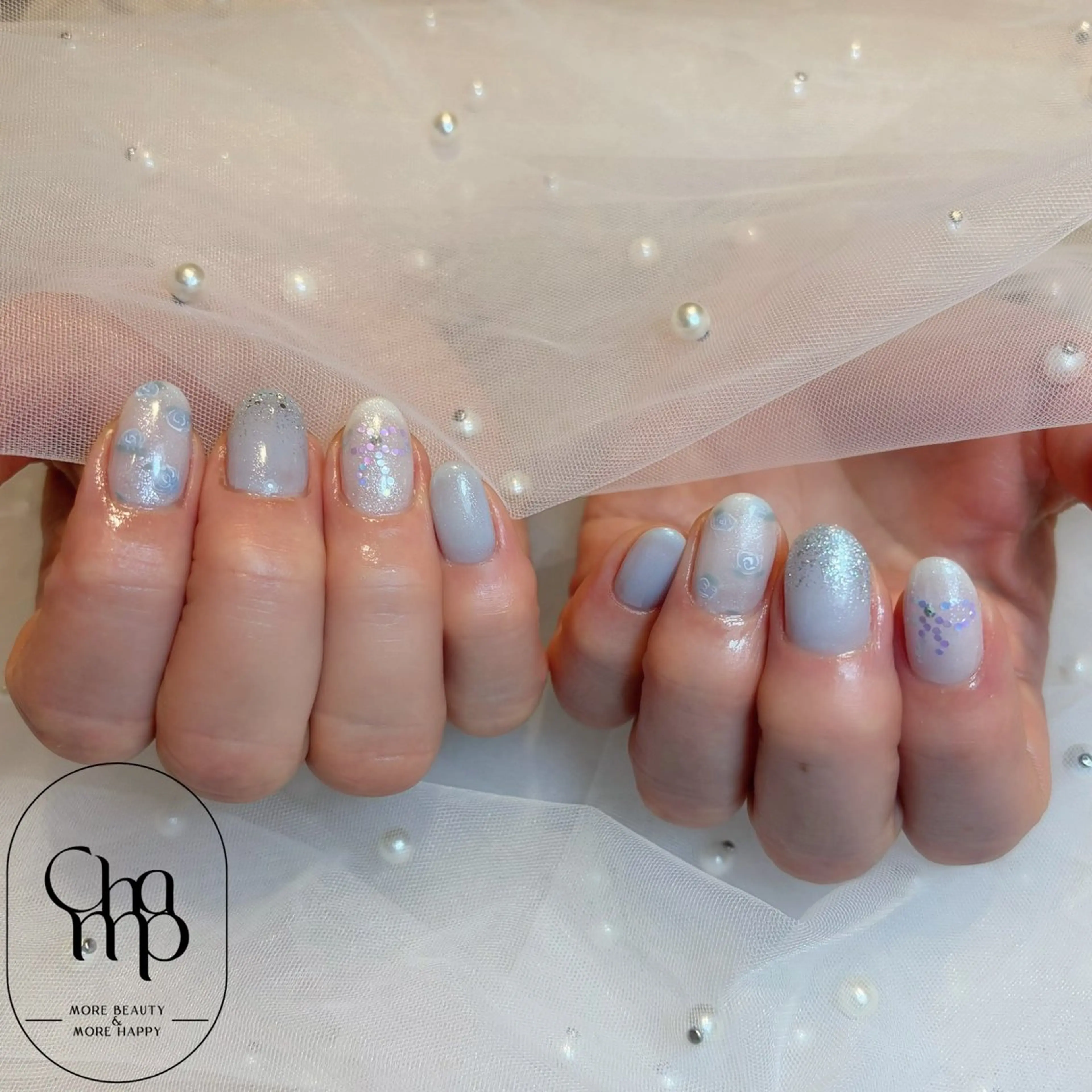 ネイル ブルー 氷ネイル・うるうるネイル ラメ(グリッター) 春ネイル ハンドネイル Champ瓢箪山店 つかもとのネイルデザイン