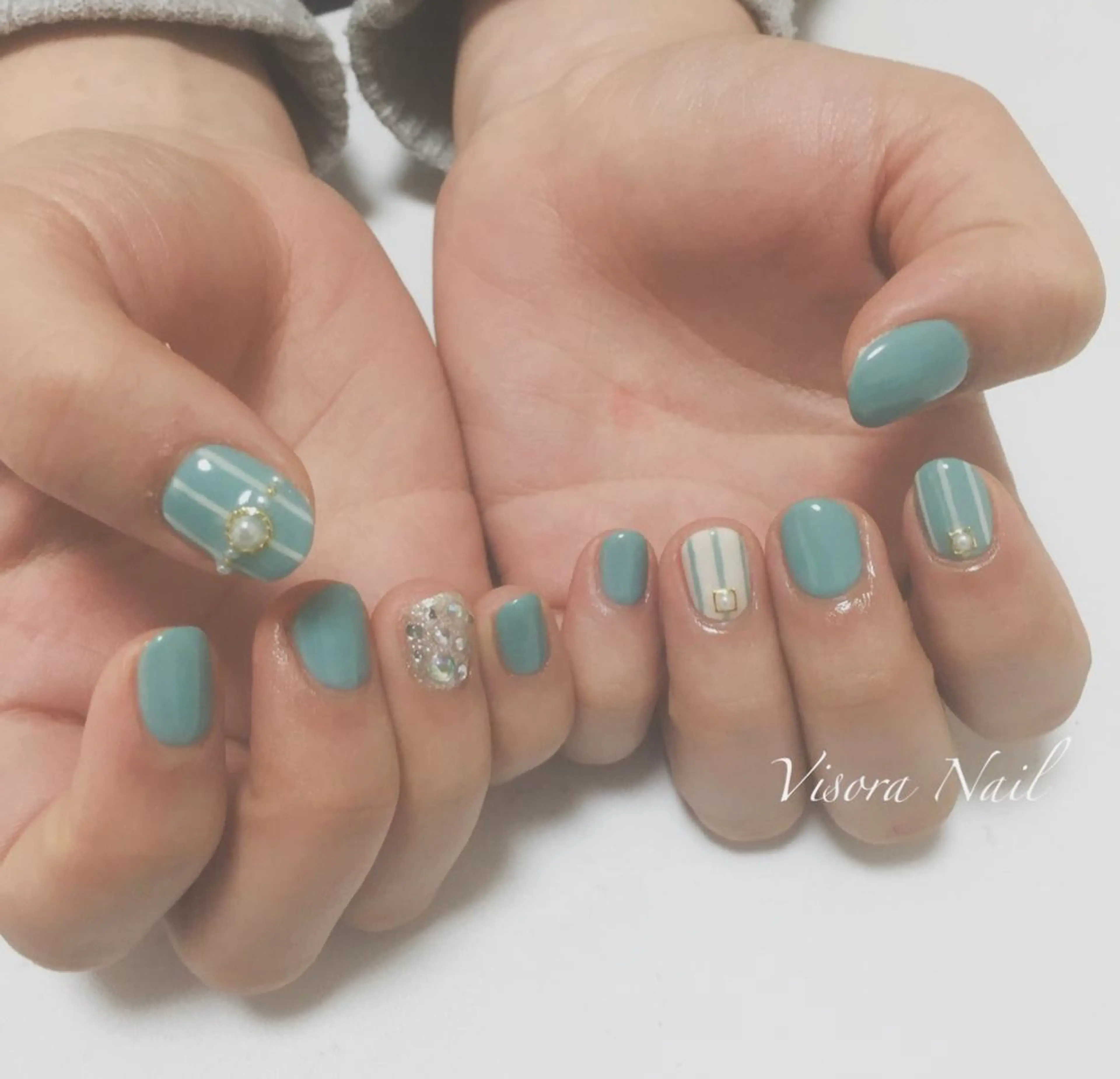 ネイル ハンドネイル 美SORA ～ｳﾞｨｿﾗ～のネイルデザイン