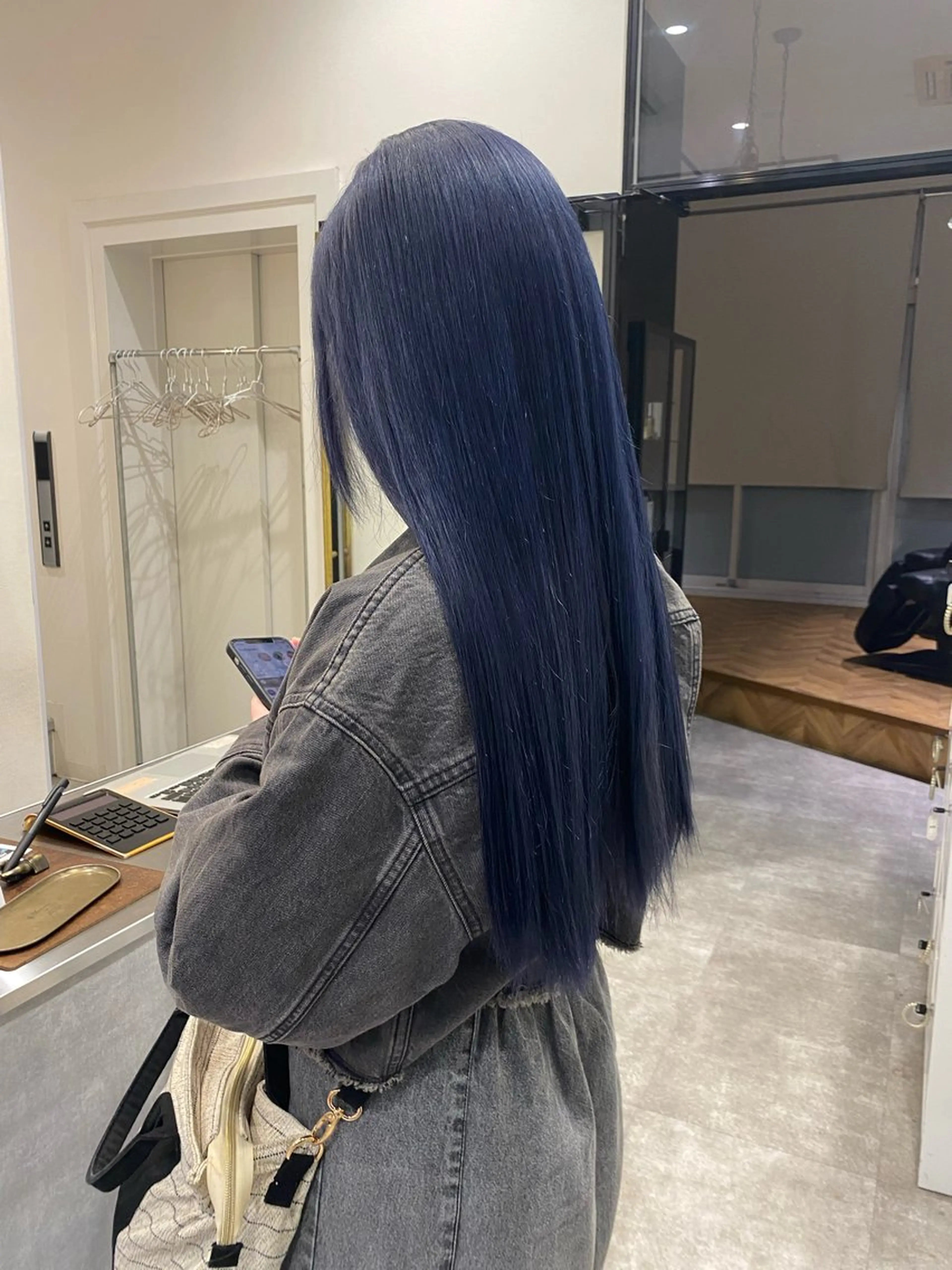 ロング カラー Keshiki大名 安部 真輝のヘアスタイル