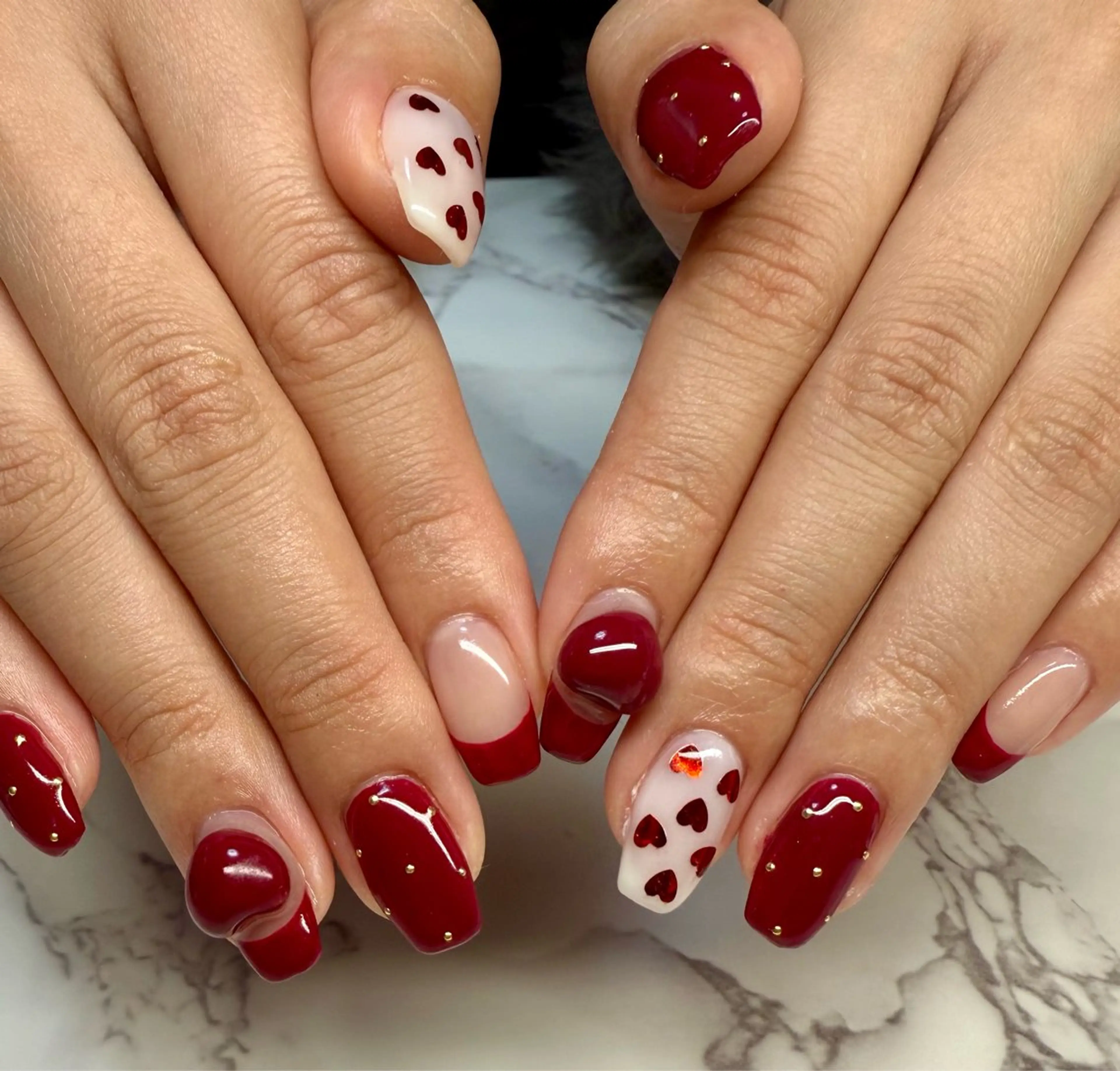 ネイル アートネイル チークネイル フレンチネイル ハート キラキラネイル Mai’s nailのネイルデザイン