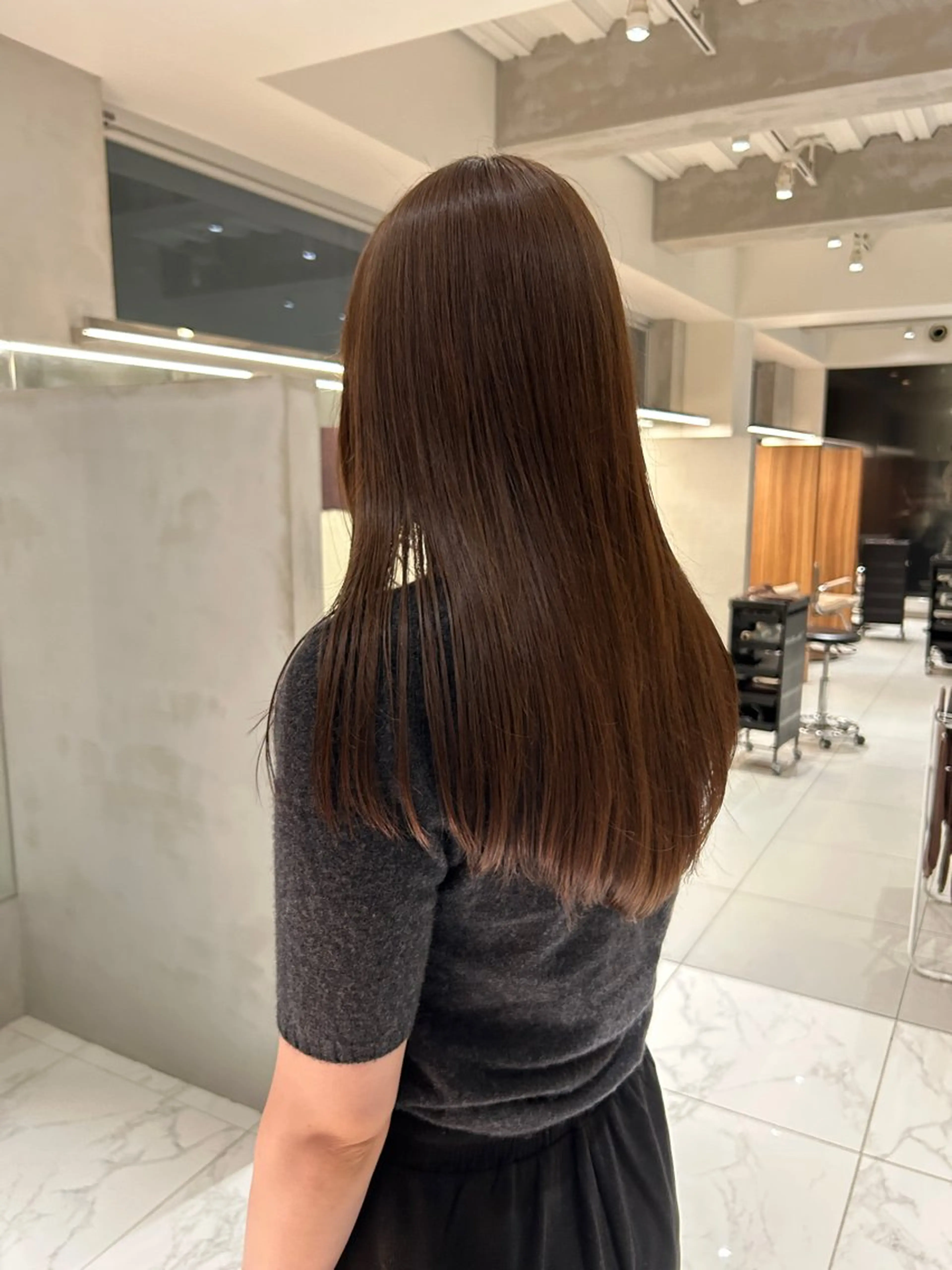 ロング れんか/ボブ/レイヤ ー/ベージュ/艶髪のヘアスタイル