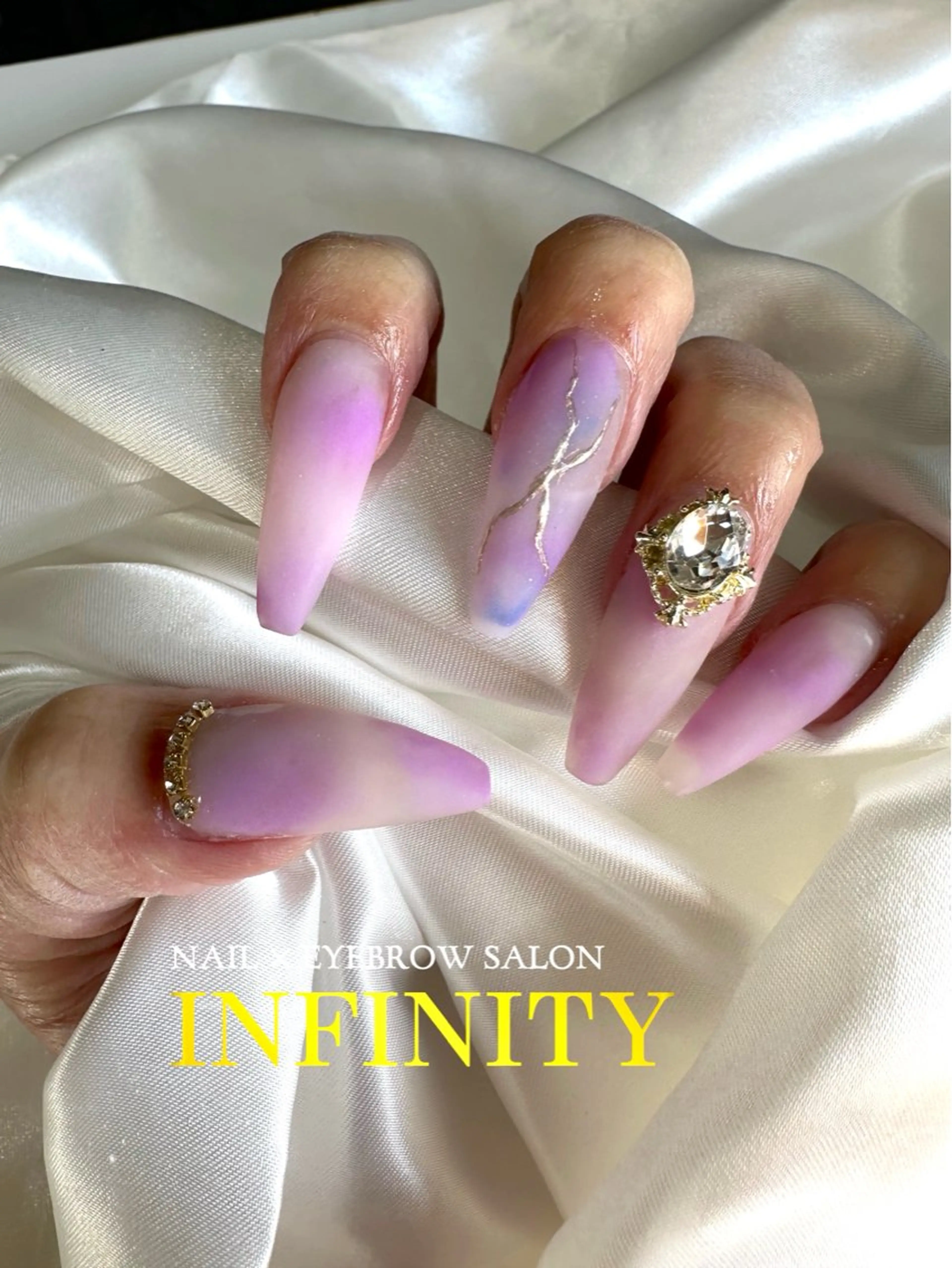 ネイル マットネイル スカルプネイル ハンドネイル INFINITY Sachiのネイルデザイン