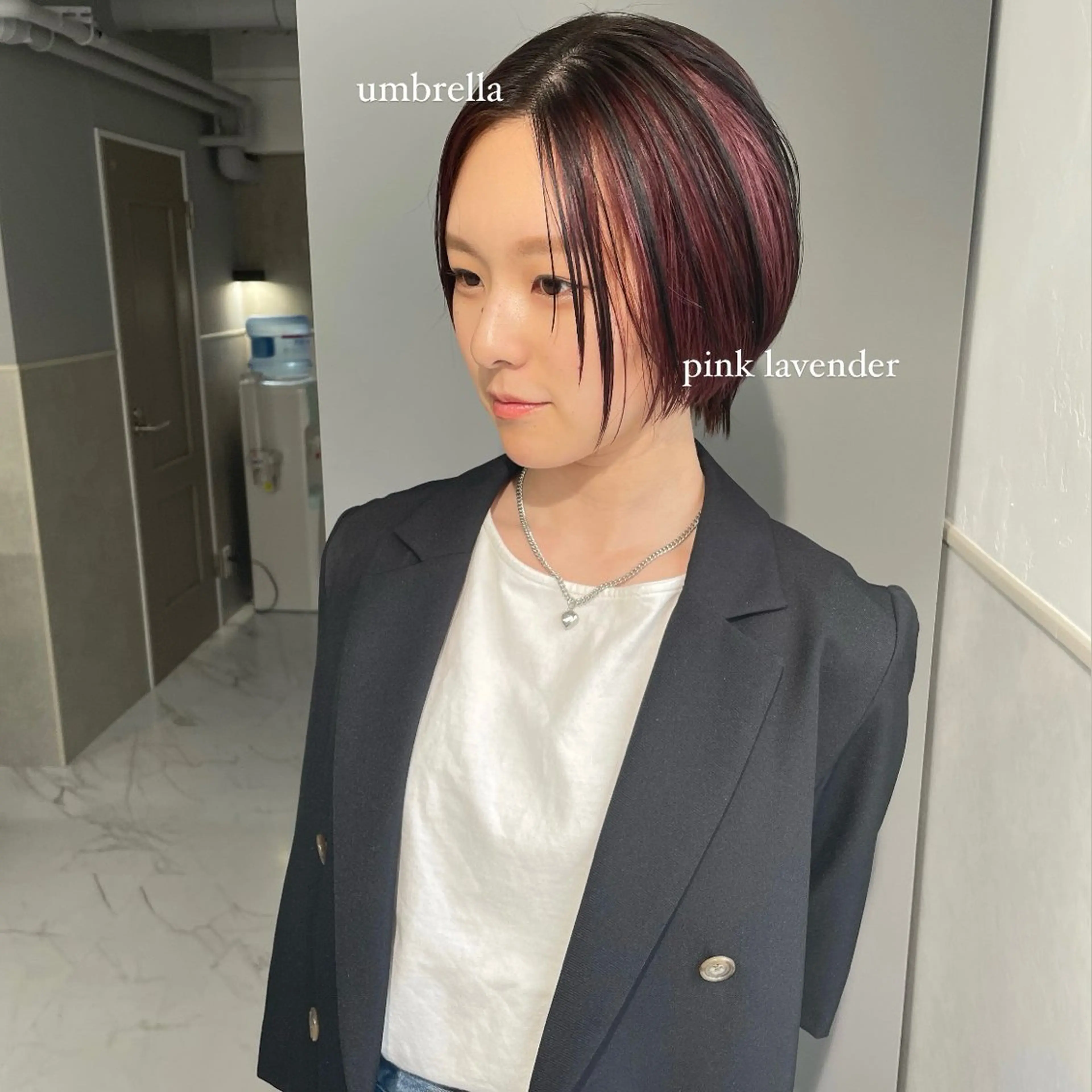 ショート カラー デザインカラー ヘアカラー ハイトーン/ボブ /HBL/AYUNAのヘアスタイル