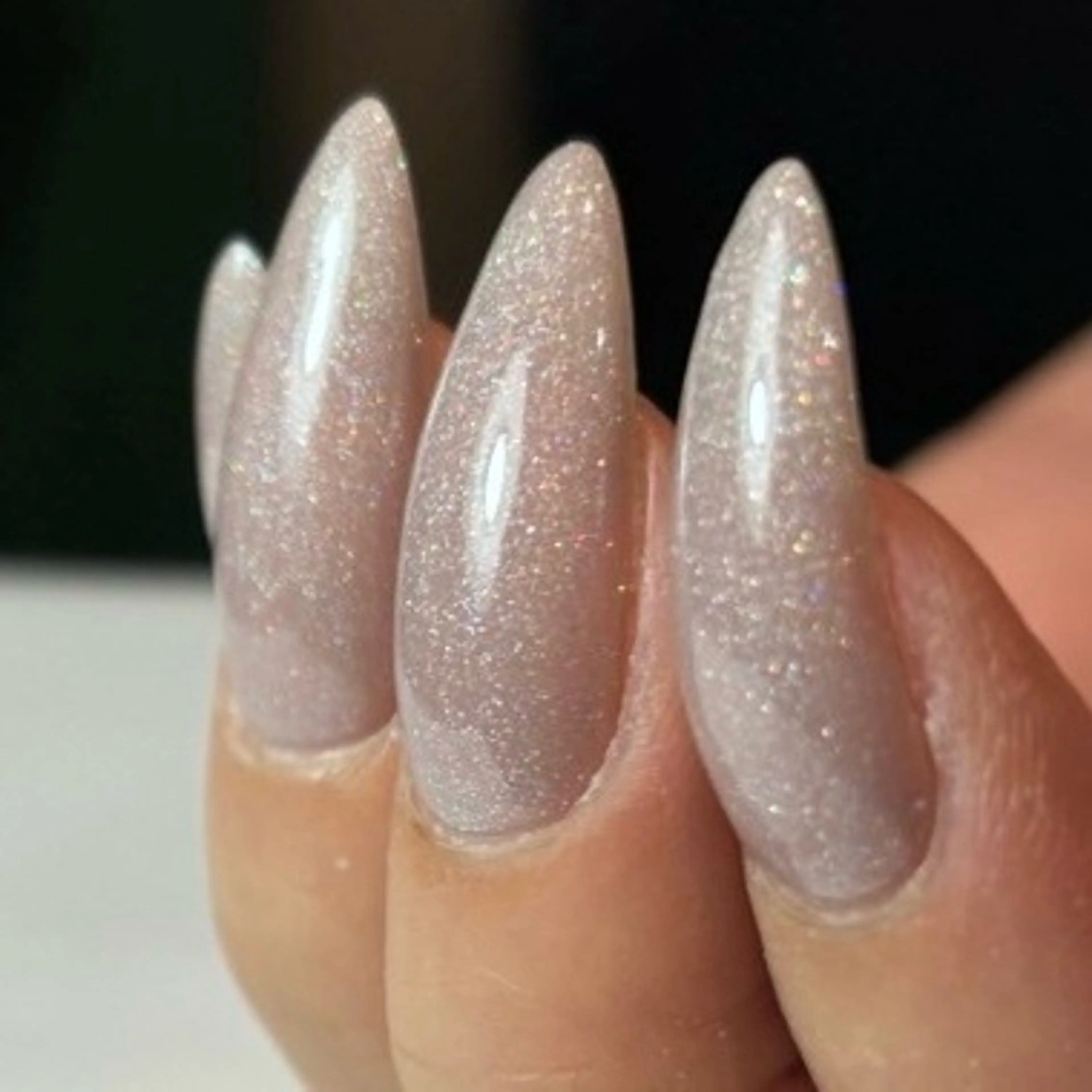 ネイル ジェルネイル グラデーション ロングネイル ワンカラーネイル パラジェル ハンドネイル Cure.美爪育成 salon 岡澤のネイルデザイン