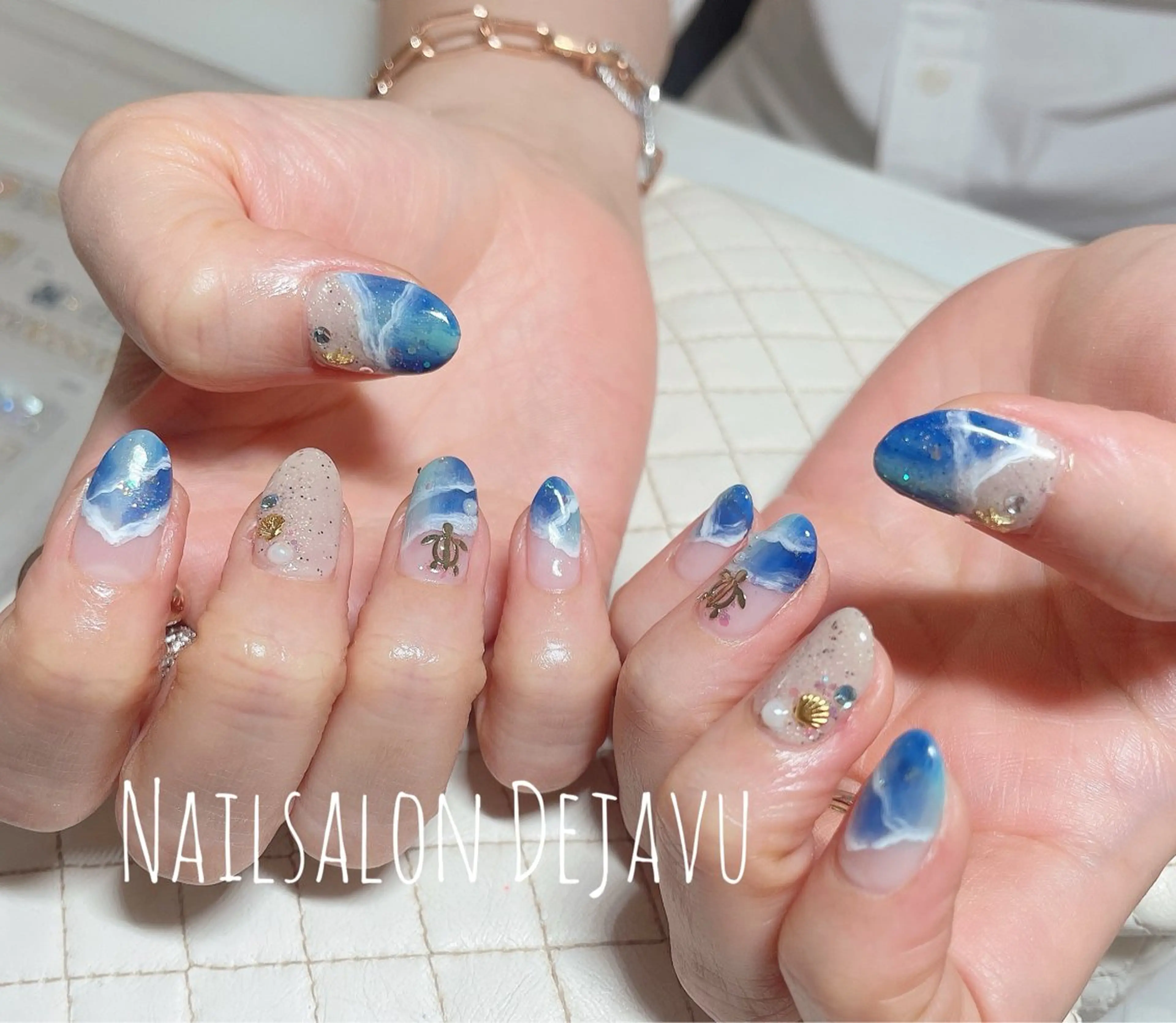 ネイル ハンドネイル Nail salon Dejavu 🌿のネイルデザイン