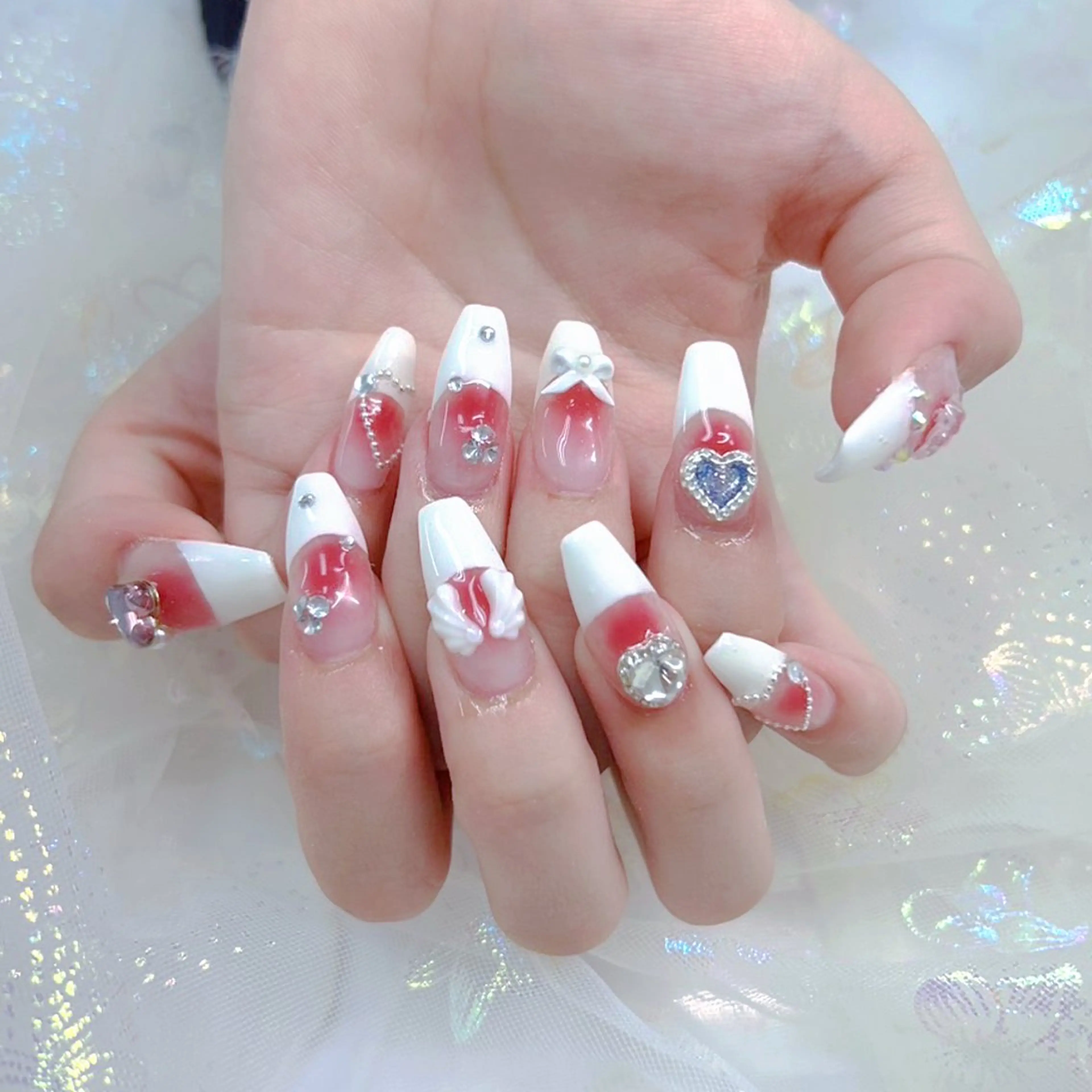 ネイル パーツ全部¥110 サロンミミのネイルデザイン