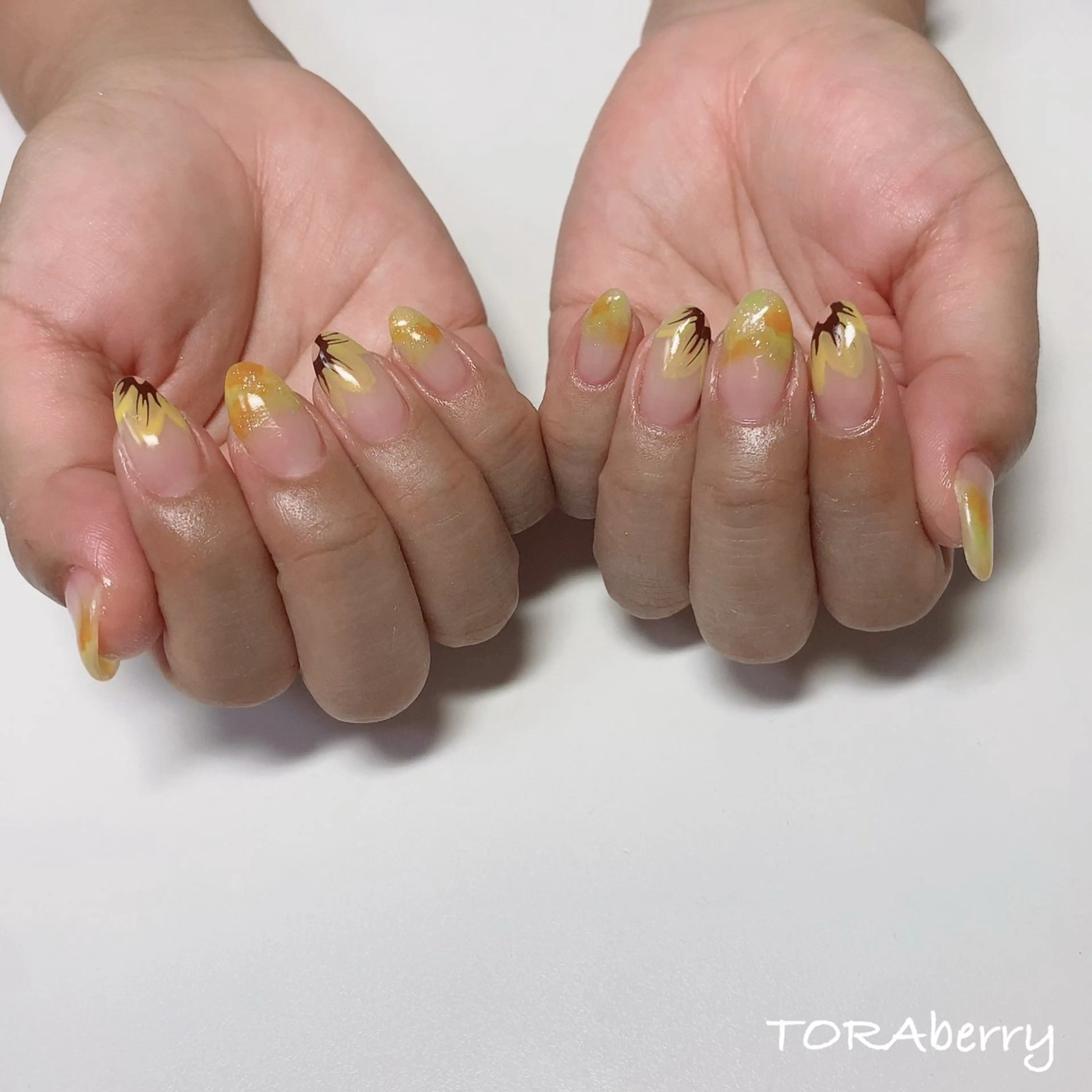 ネイル ハンドネイル ネイリスト なつみのネイルデザイン