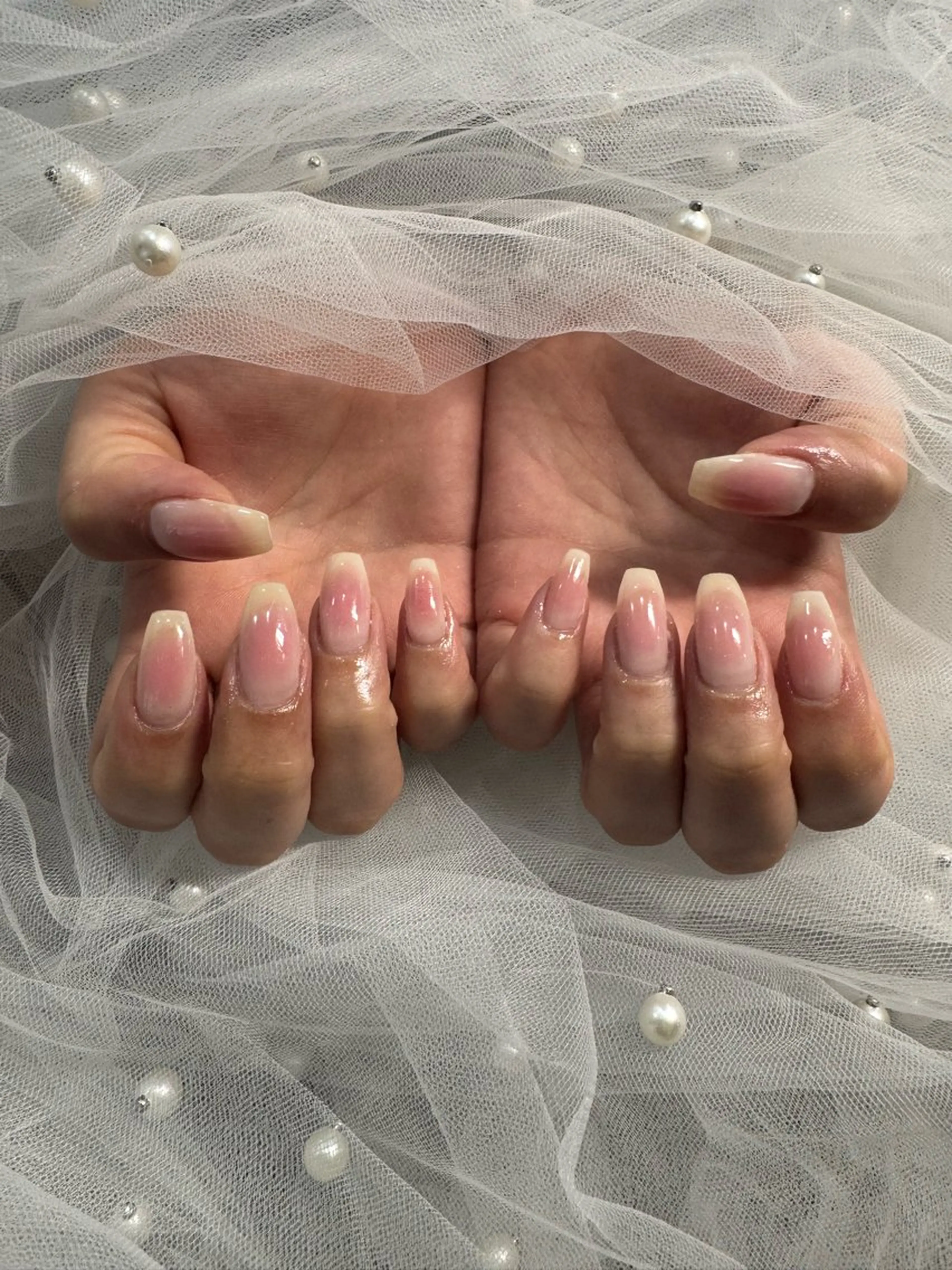 🩷新人ネイリスト🩷HANDチークネイル（オフなし）パーツ追加🆗（別料金）の写真