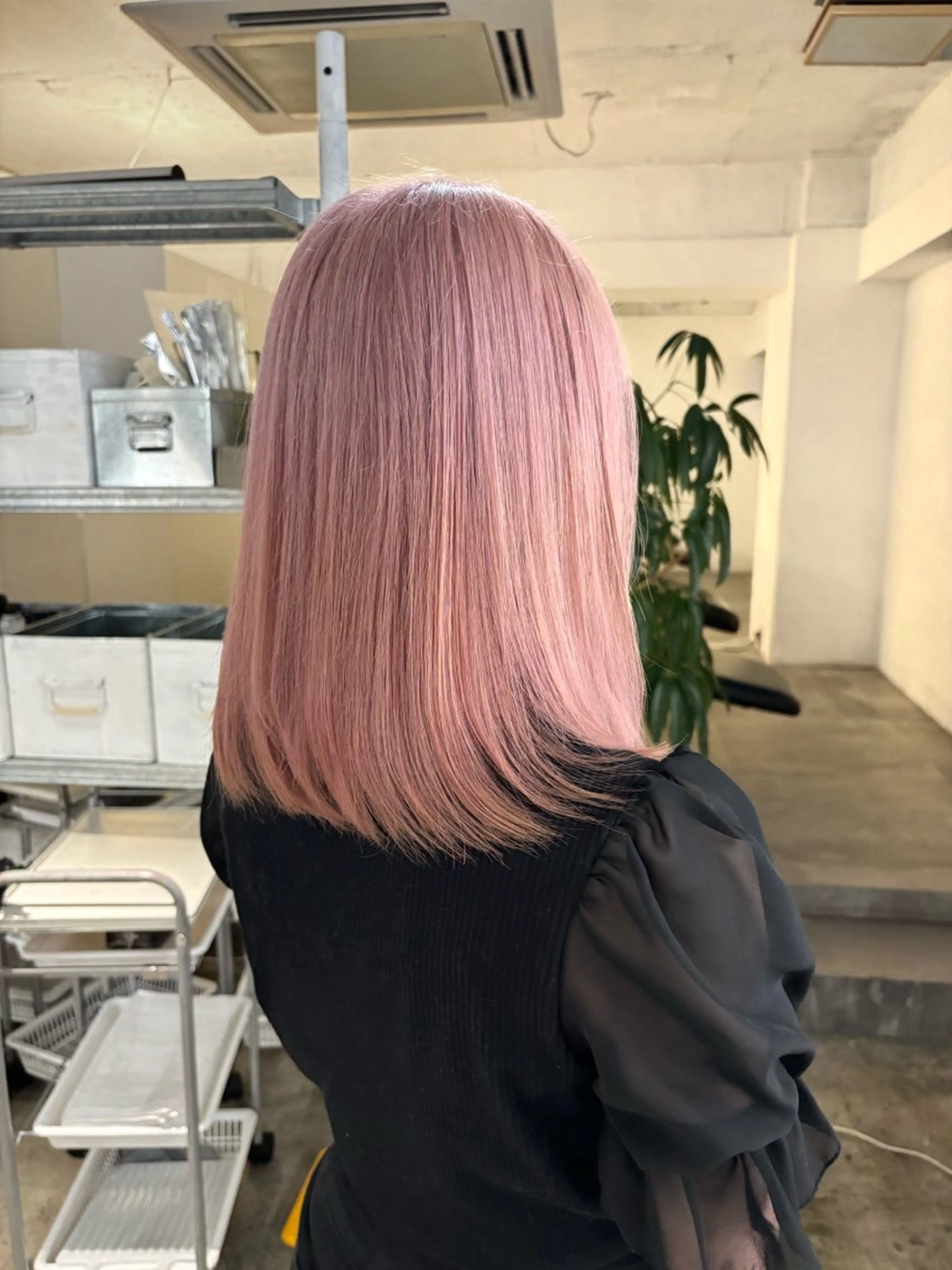 セミロング カラー ブリーチ ケアブリーチ ピンクカラー ヘアカラー トリートメント 暖色カラー🍒 ケアブリーチ/akiのヘアスタイル