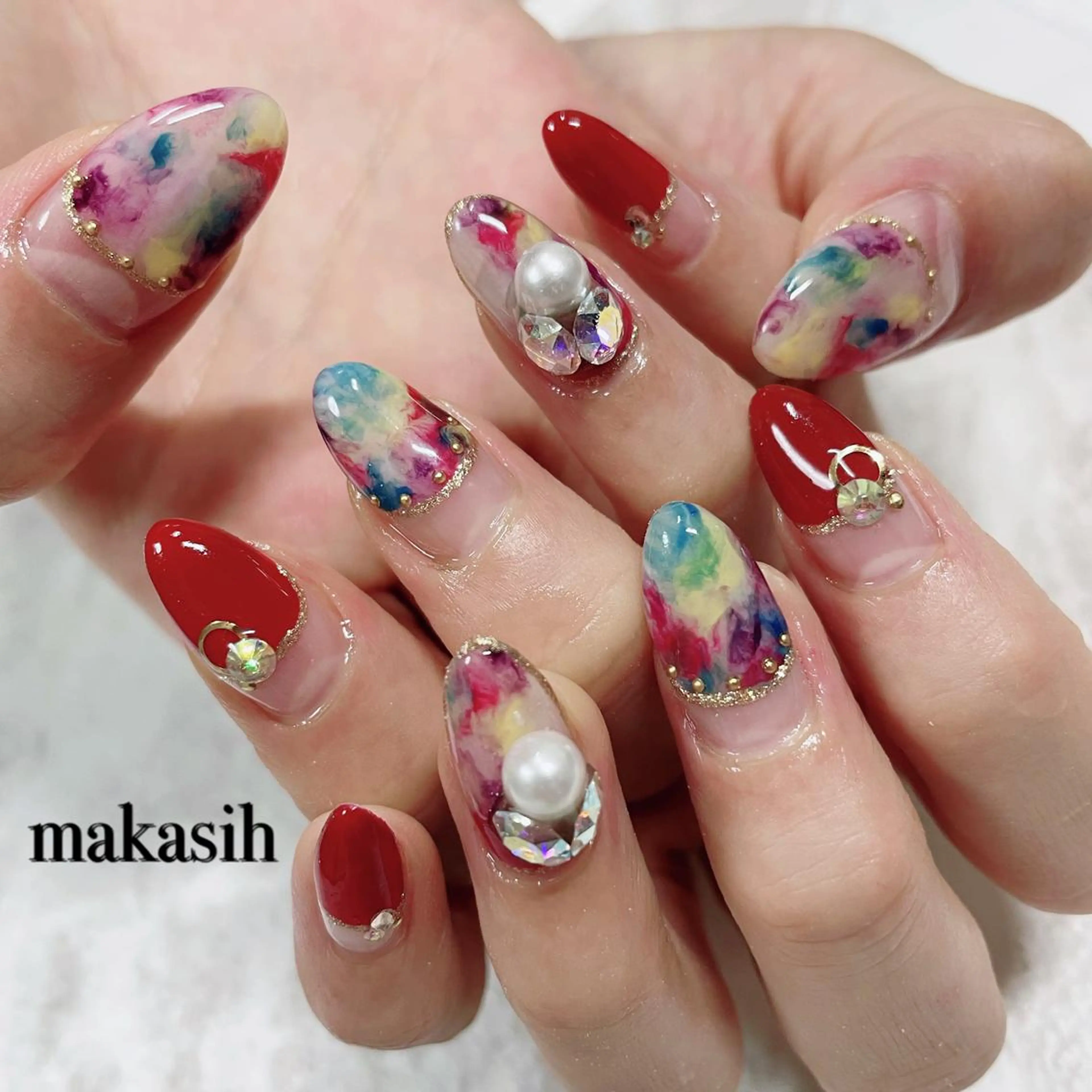 ネイル 赤色 濱田 美菜子のエステ・リラクイメージ