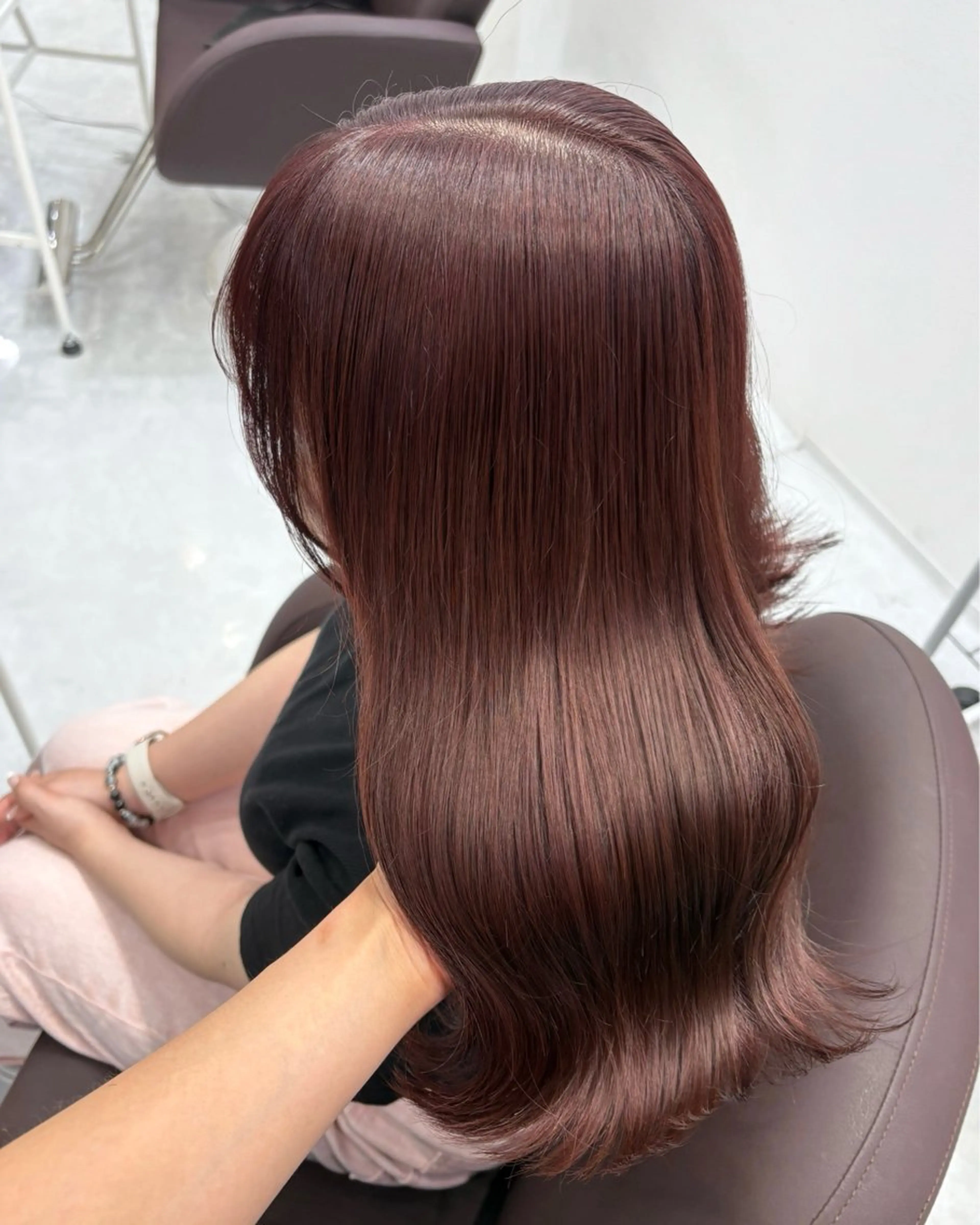 セミロング カラー ブリーチ ブリーチなしカラー ピンクカラー 横浜美容室/透明感 カラー/レイヤーのヘアスタイル