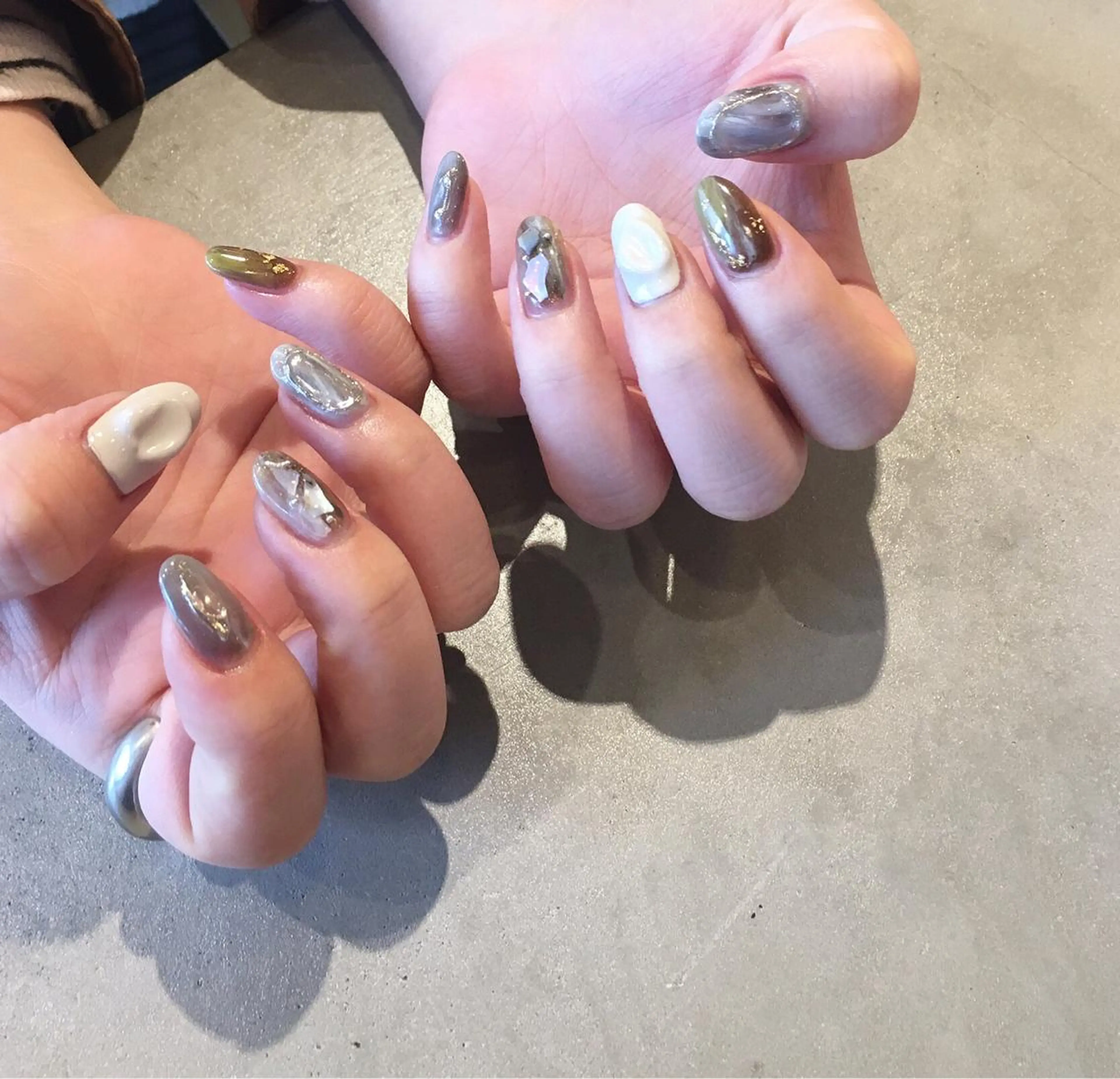 ネイル アートネイル 長さ出し ジェルネイル マットネイル ミラーネイル ハンドネイル nail salon Soeurのネイルデザイン