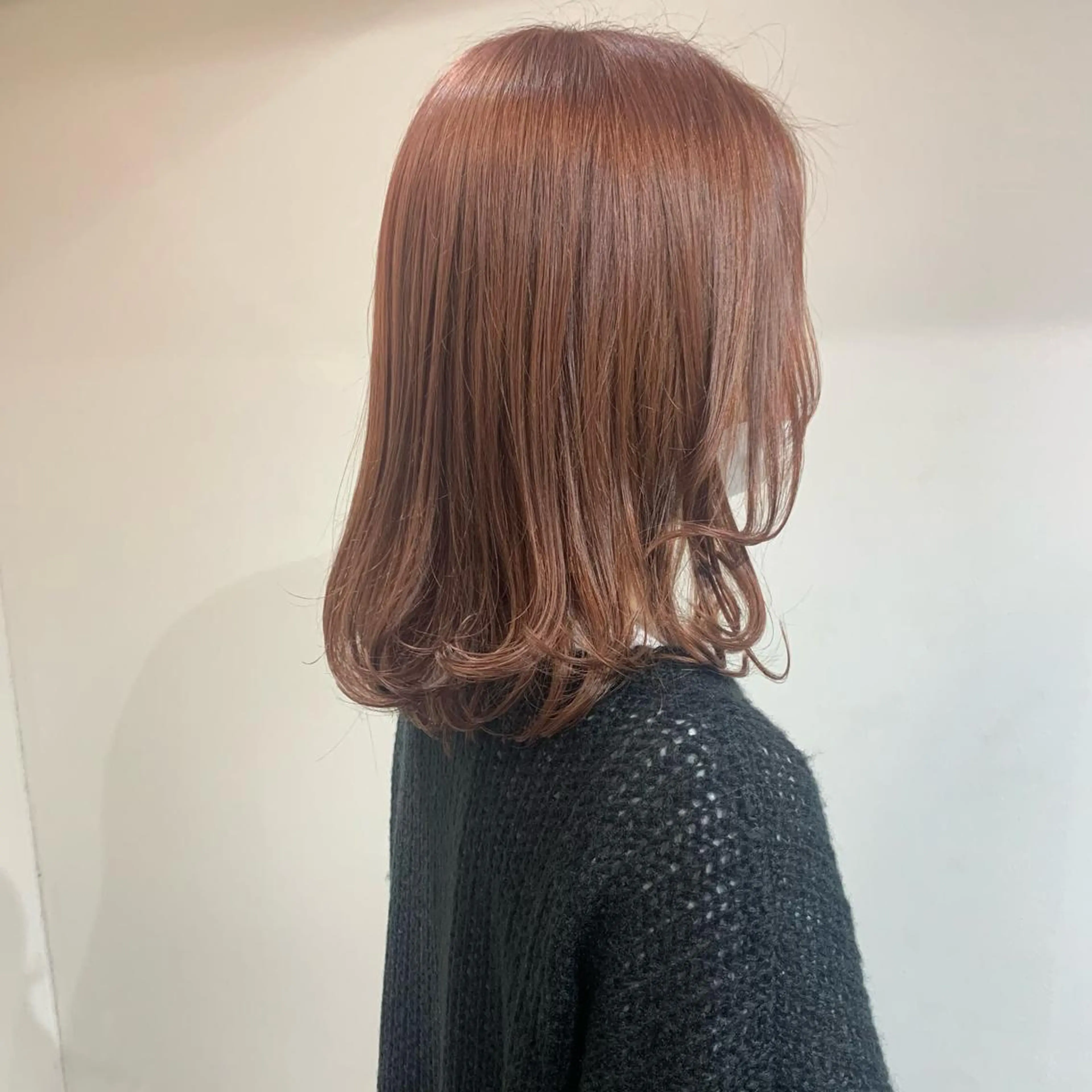 セミロング カラー stylist店長 岡本真依のヘアスタイル