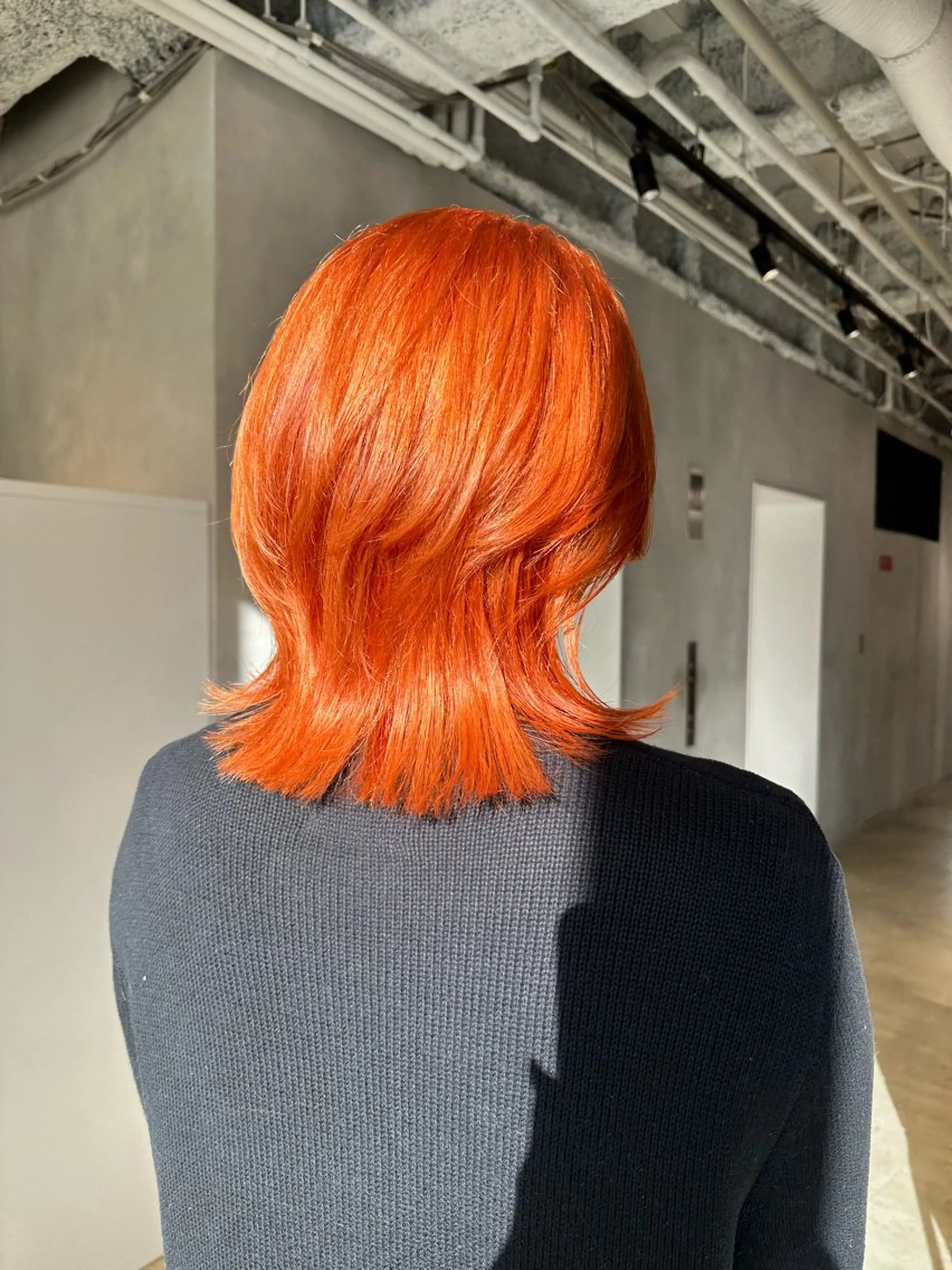 ミディアム カラー メンズ ヘアカラー 渋谷レイヤーカット/ 暖色艶カラー🩵高橋のヘアスタイル