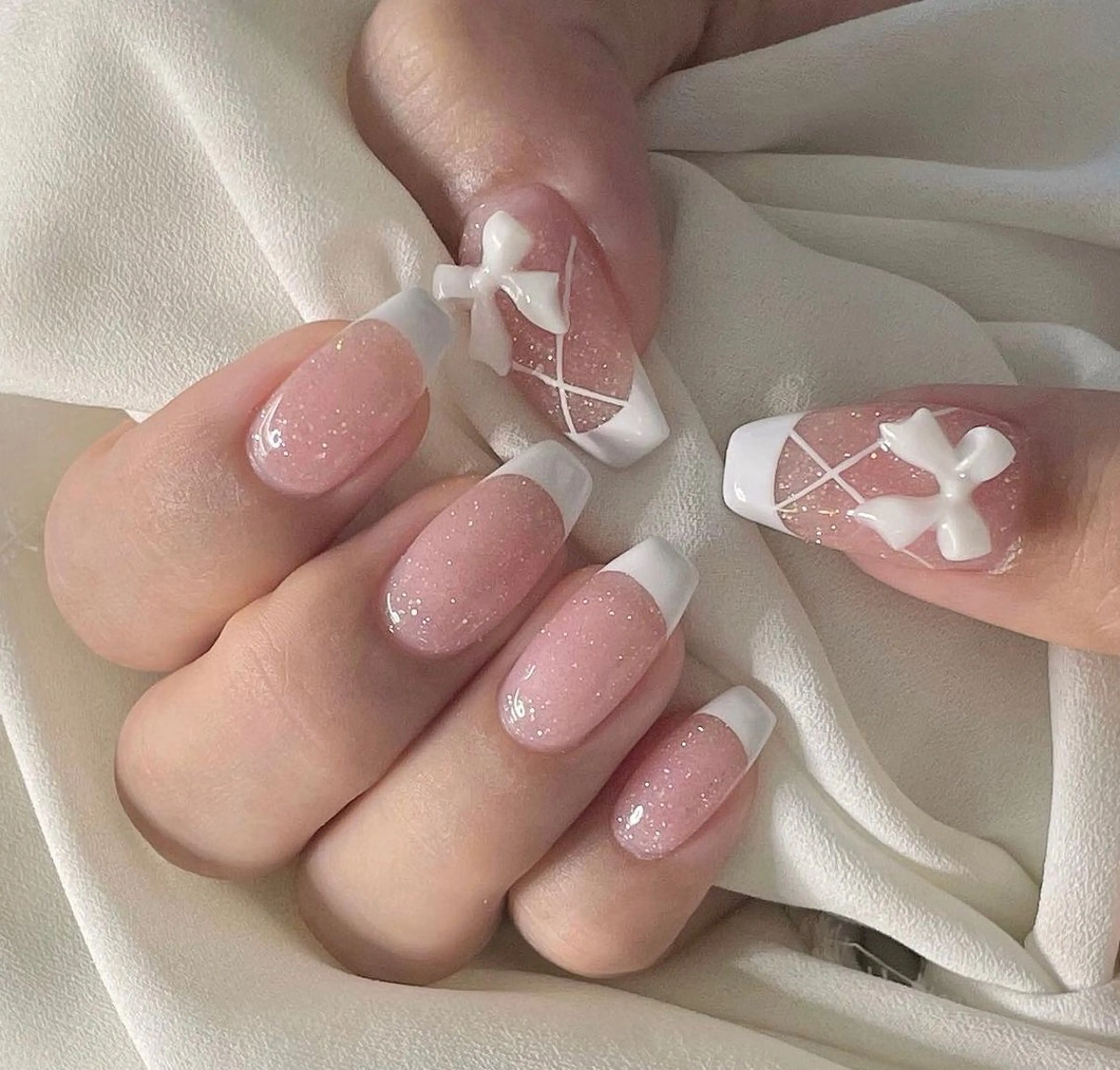 セミロング nina beautyのネイルデザイン