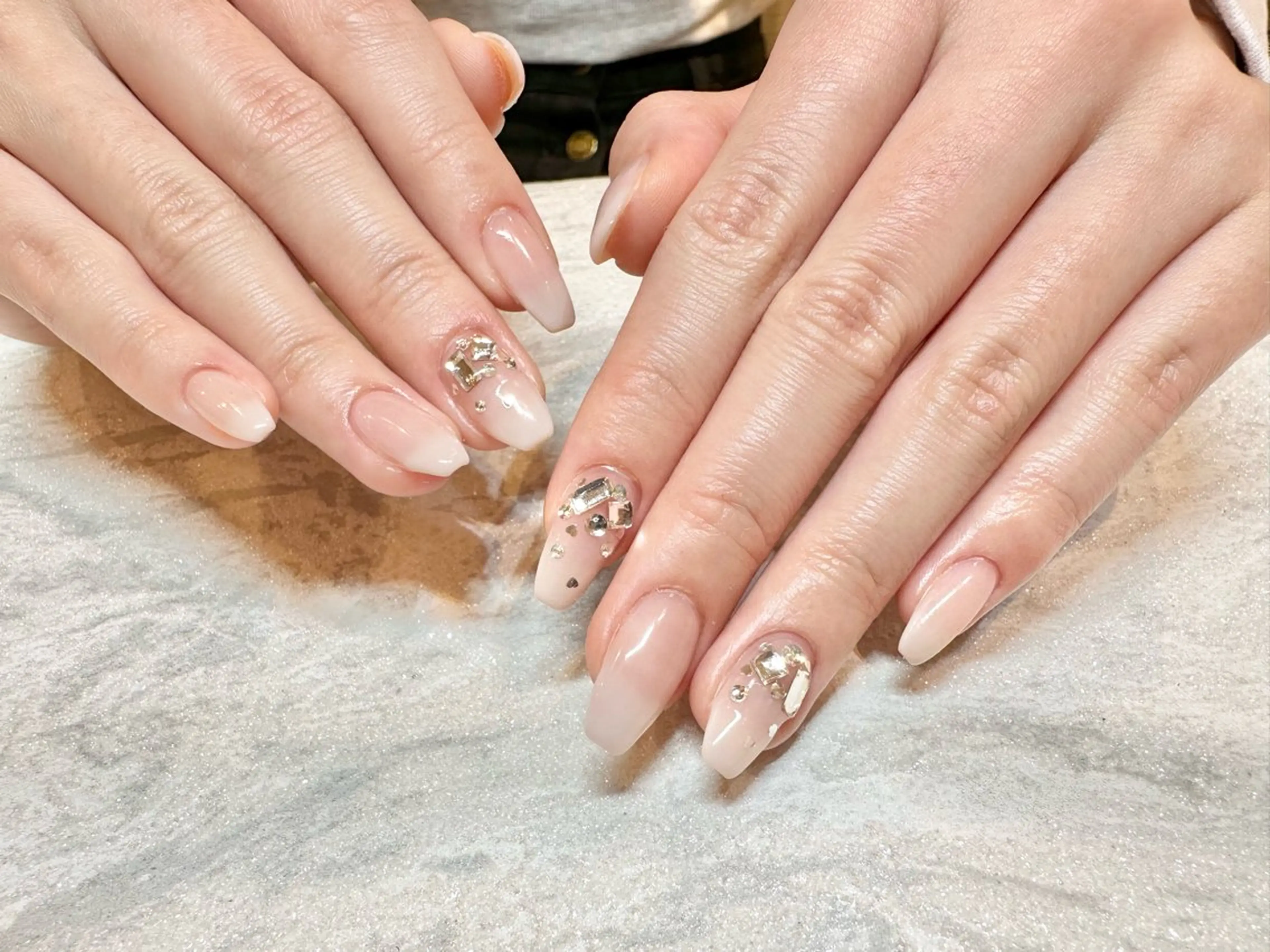 ネイル 痛ネイル🩶推し活 🤍店長sagawaのネイルデザイン