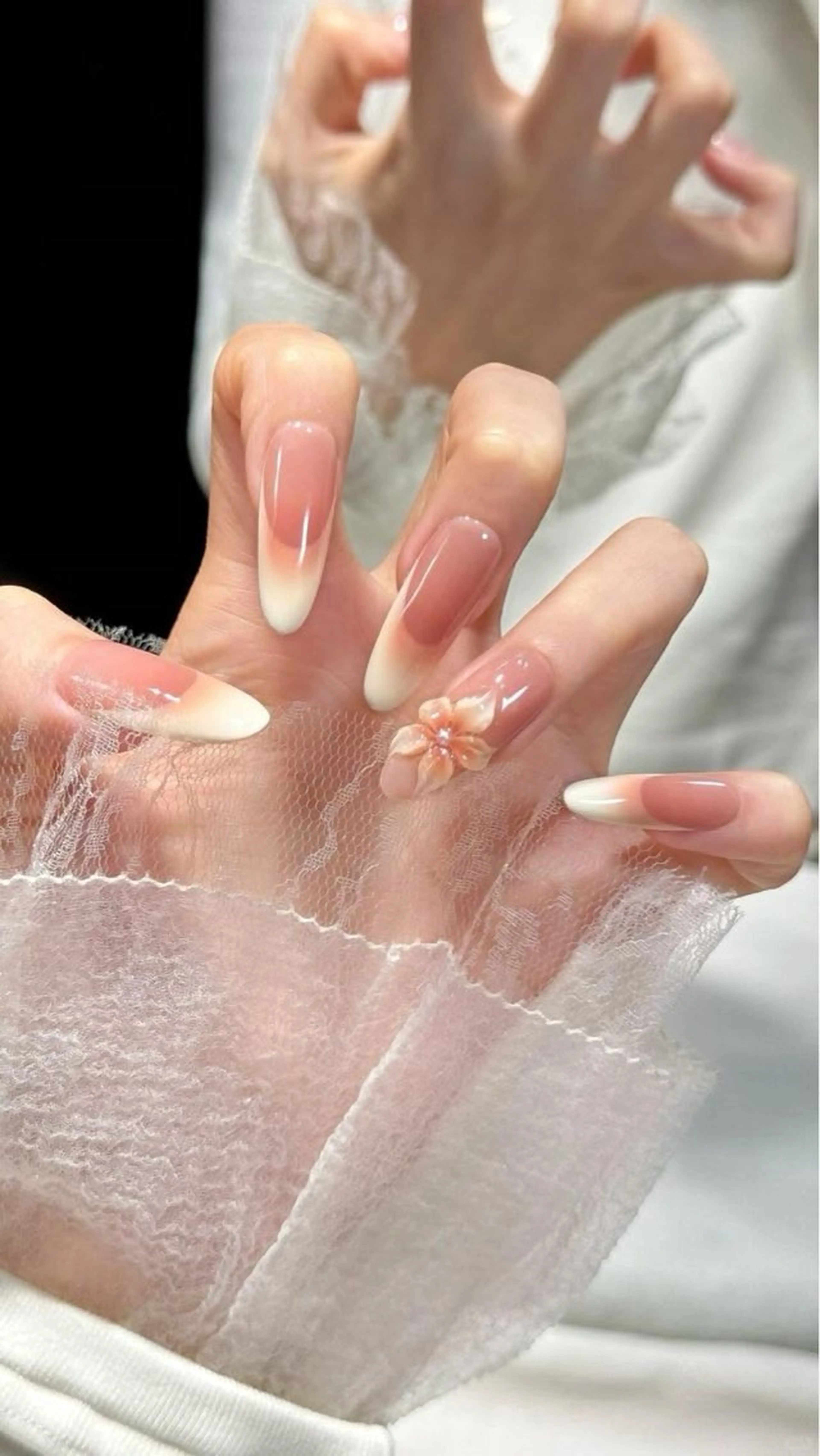 ネイル 韓国ネイル 持ち込み ニュアンスネイル ネイルチップ Minn ANA.CHUOのネイルデザイン