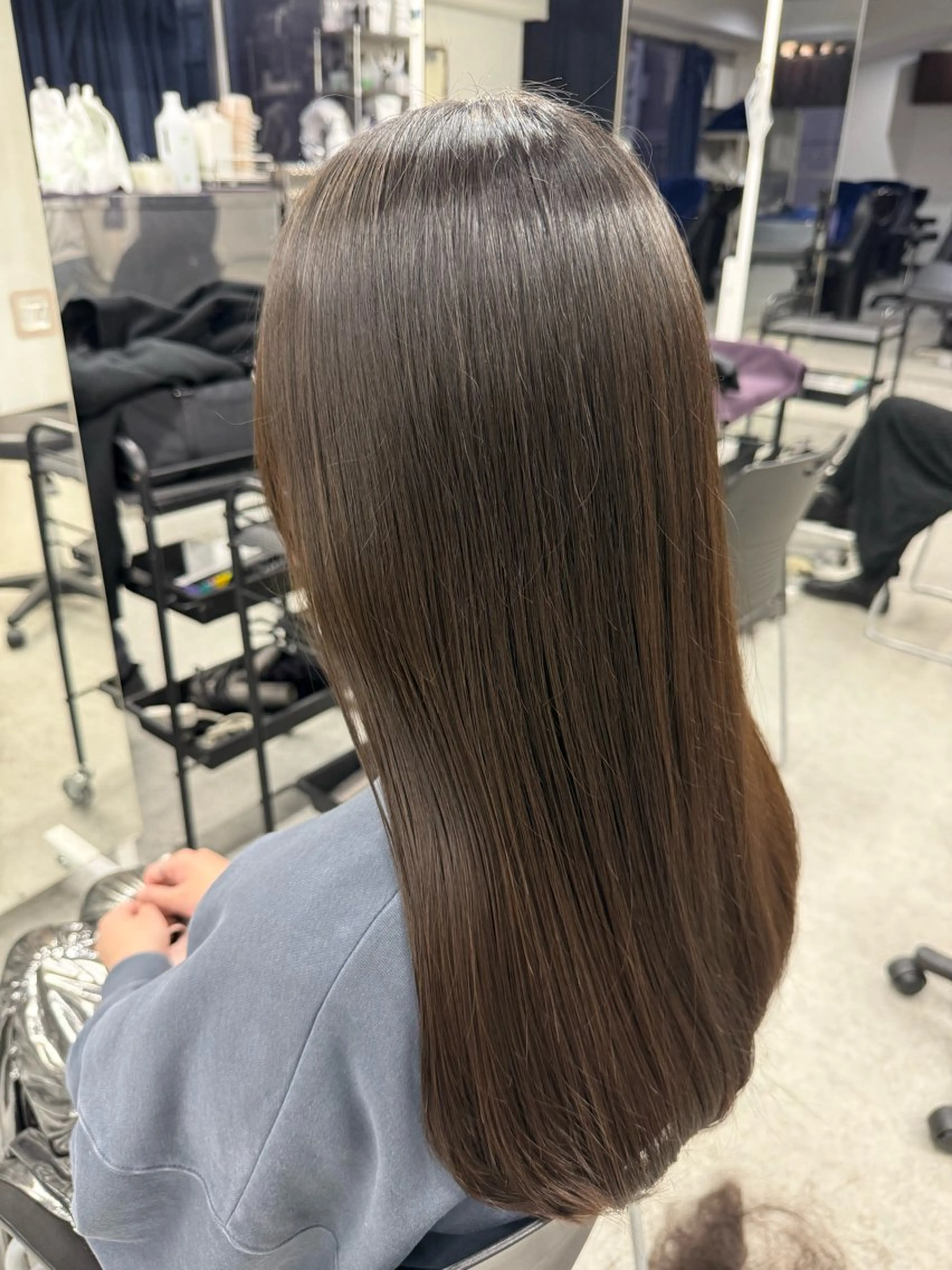 ロング カラー ヘアカラー トリートメント mao⭐️ 透明感カラー‎⭐️のヘアスタイル