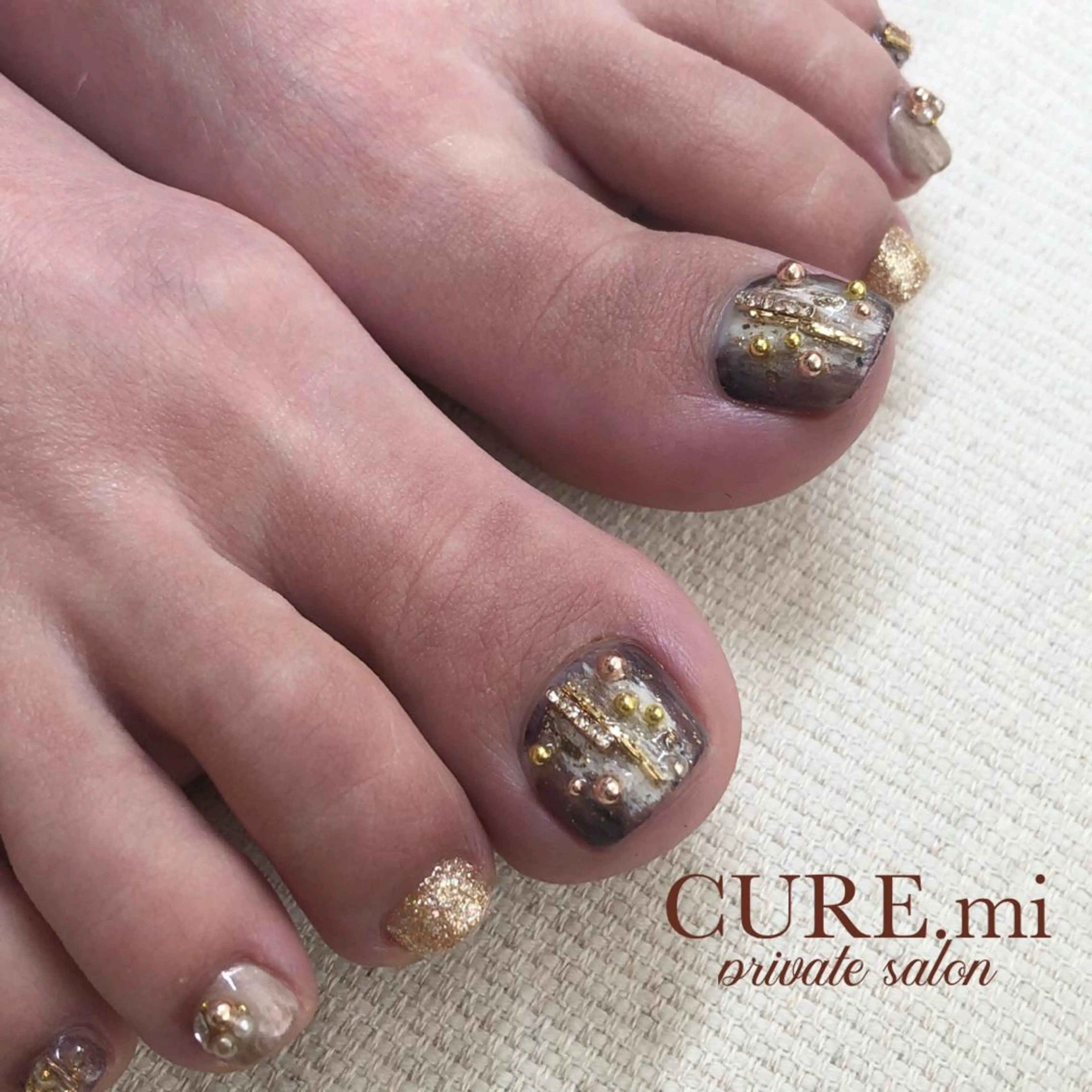 ネイル ブラウン フットネイル 伊藤 美香のその他イメージ